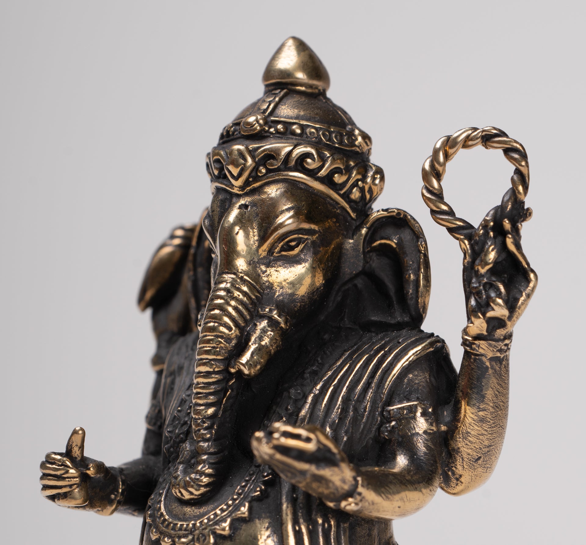 Ganesha Statue - Antique Thai Style Standing Black 4-Arm Ganesha Statue - 12cm/5"