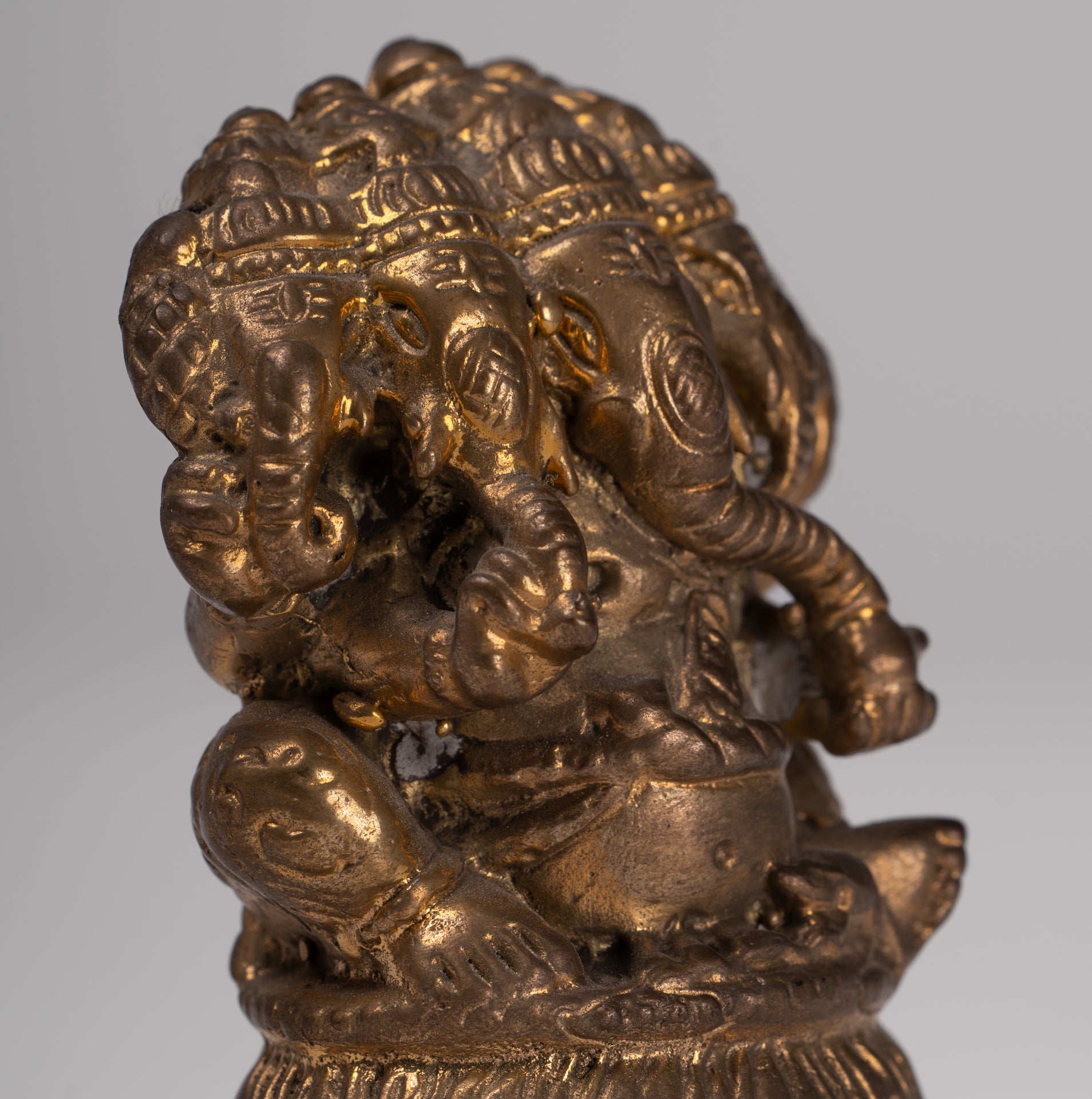 Ganesh - Antique Thai Style Brass Seated Gold Heramba Ganapati Statue - 8cm/3"