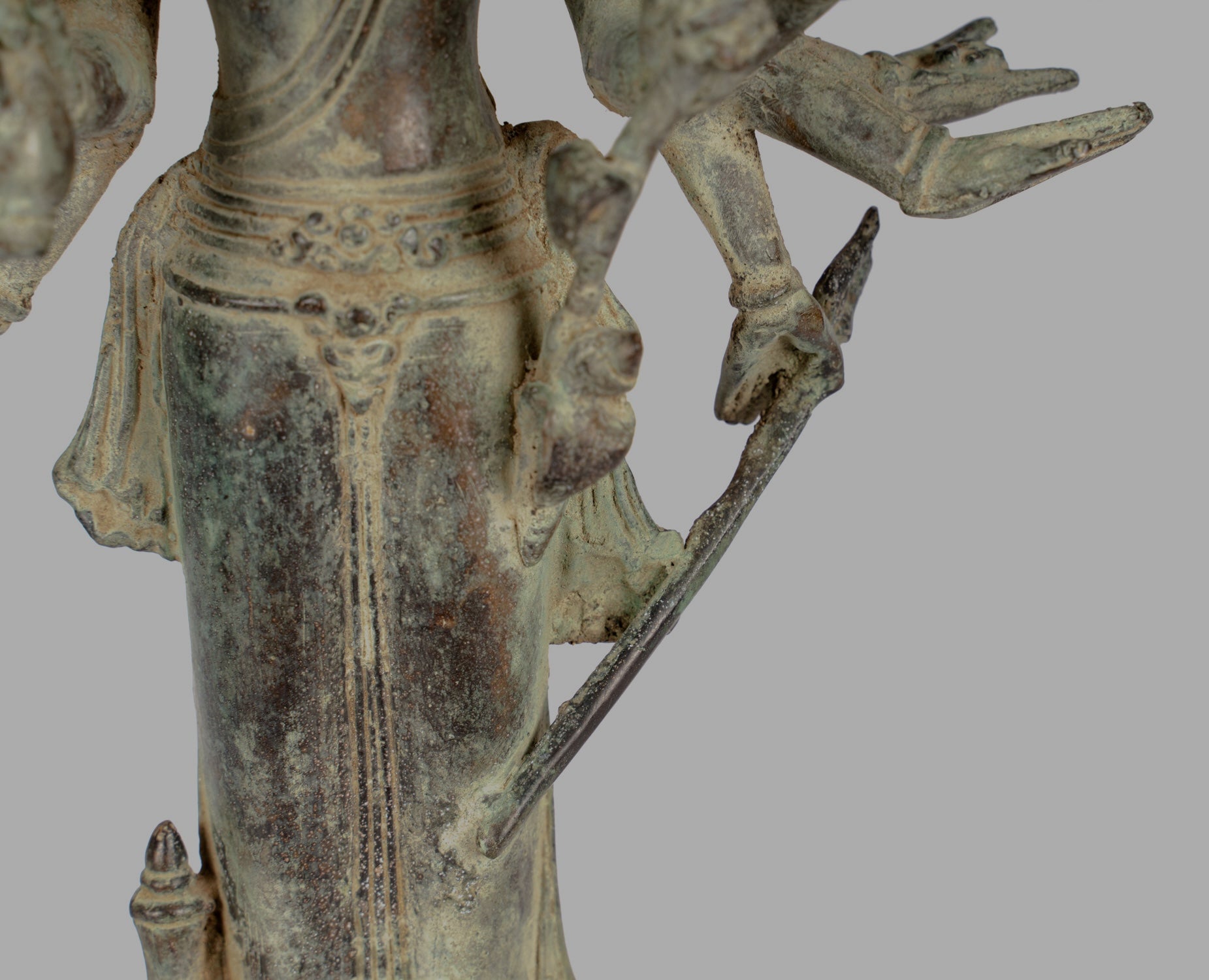 Estatua de Shiva - Estatua de shiva de 16 brazos de estilo indonesio antiguo de estilo indonesio - 32 cm/13 "