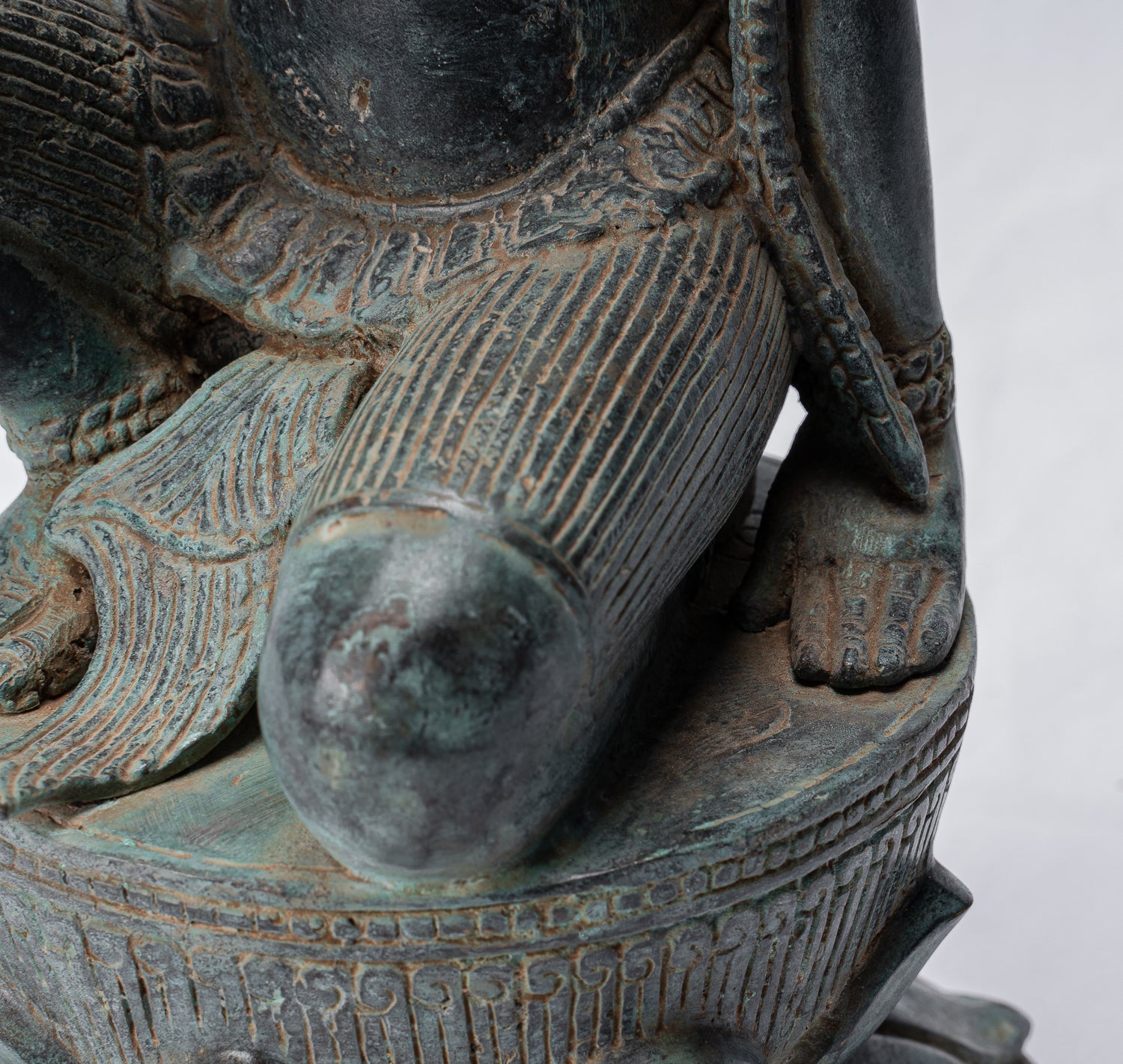 Statue Apsara - Antique Khmer Style Angkor Wat Bronzo Apsara o Angel - 35 cm/14 "