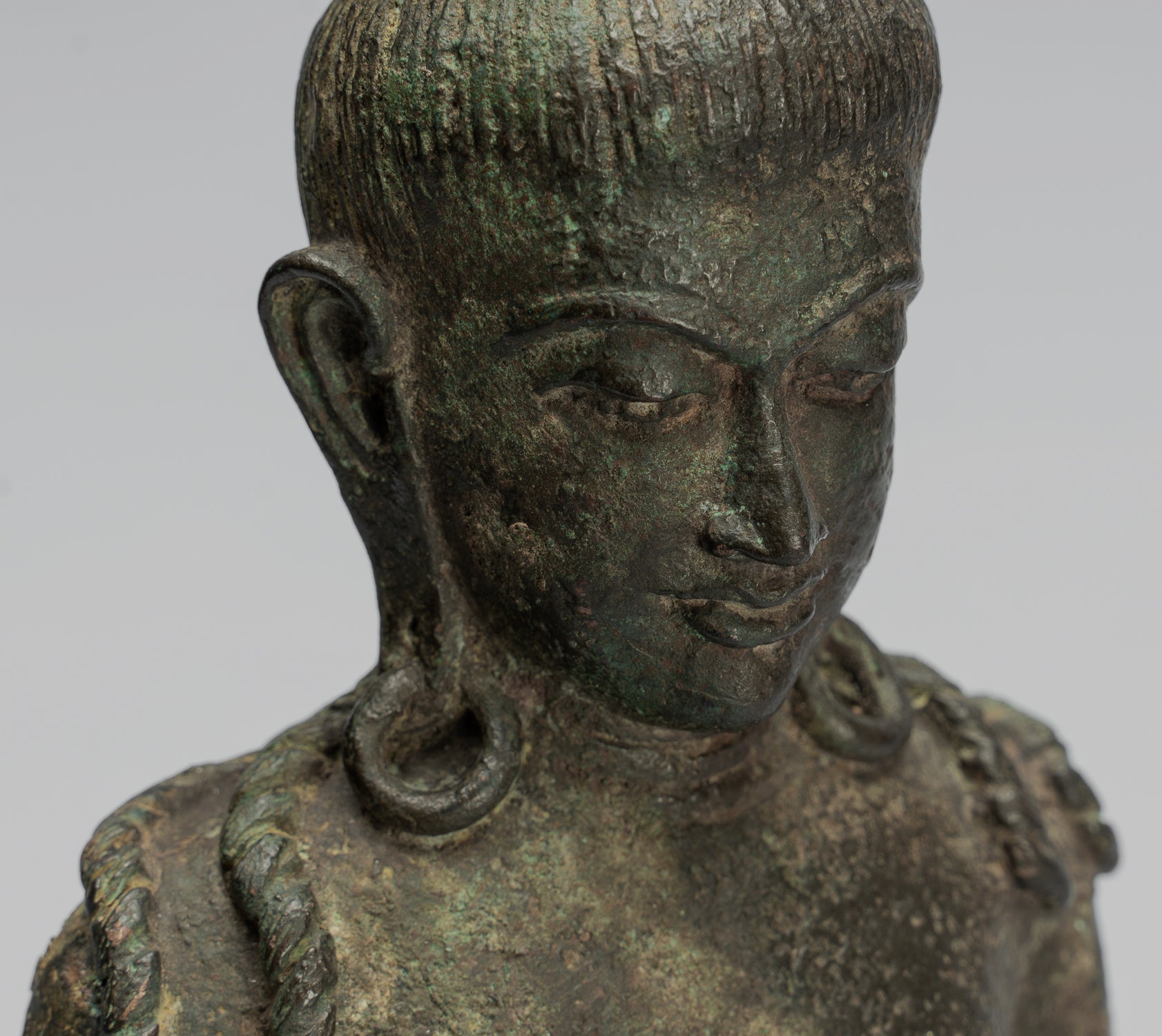 Statue de Vishnu – Statue de Lokeshvara debout en bronze de style indonésien antique Java Majapahit – 44 cm