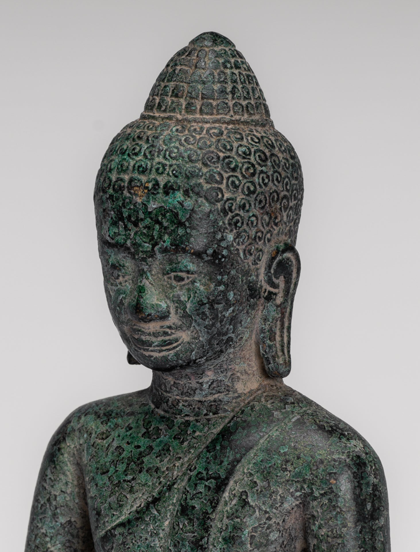 Buddha Statue - Antique Khmer Style Bronze Meditation Buddha Statue - 18cm/7"