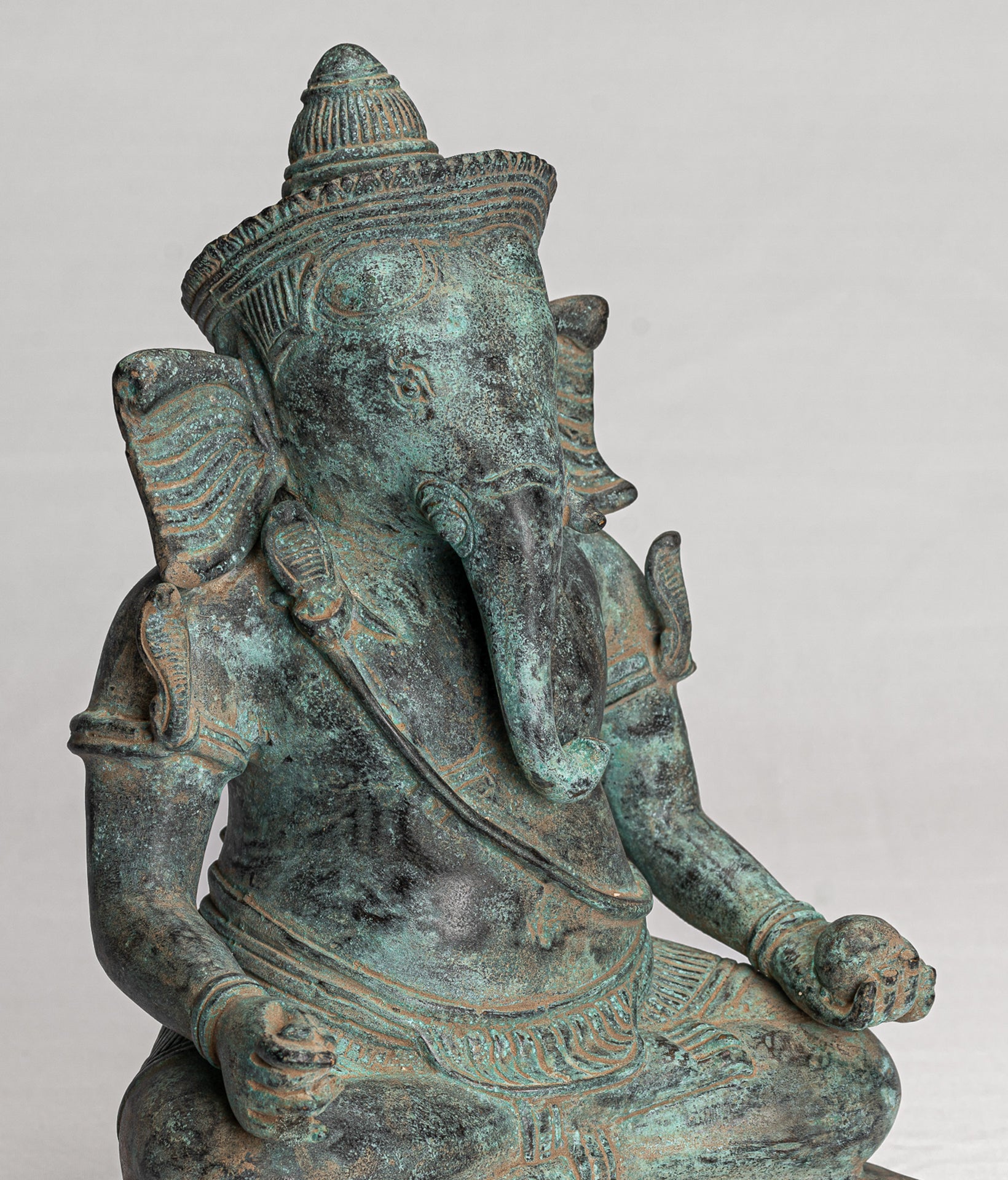 Ganesha Statue - Antique Khmer Style Seated Bronze Bayon Ganesh Statue - 24cm/10"