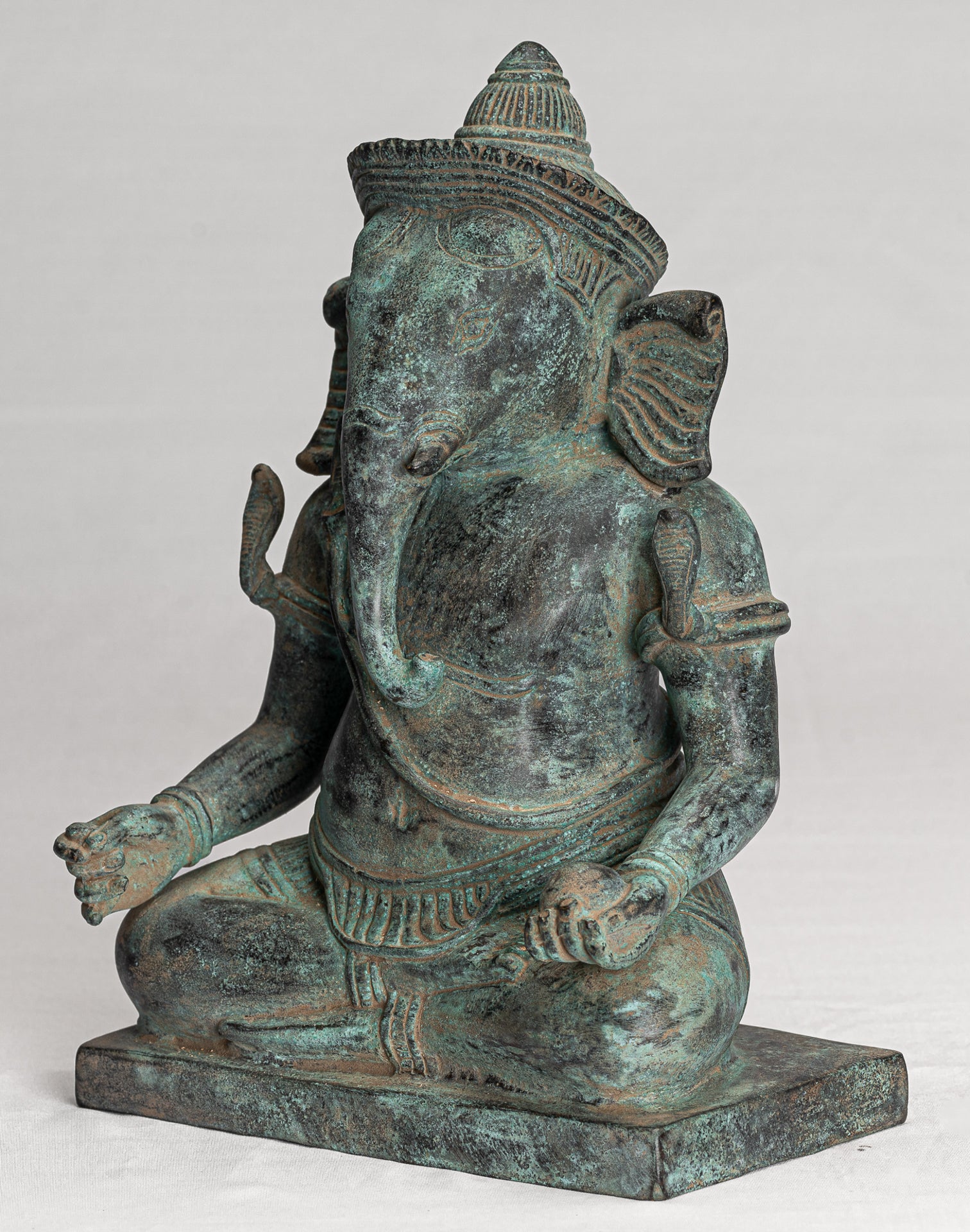 Ganesha Statue - Antique Khmer Style Seated Bronze Bayon Ganesh Statue - 24cm/10"