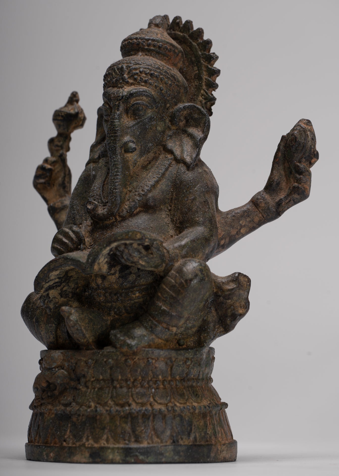 Ganesha Statue - Antique Thai Style Seated Bronze Ganesh Statue - 16cm/6"