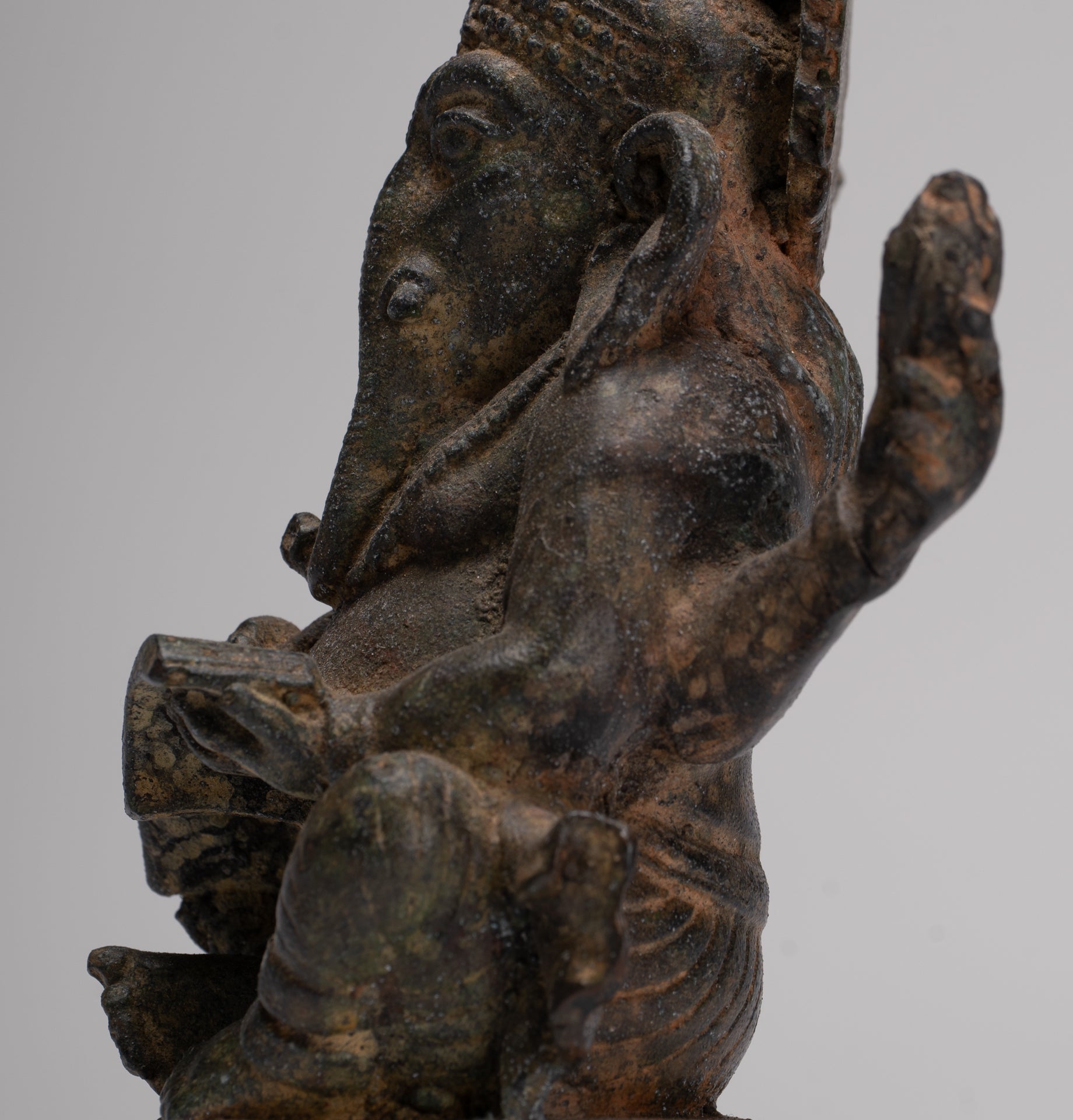 Ganesha Statue - Antique Thai Style Seated Bronze Ganesh Statue - 16cm/6"