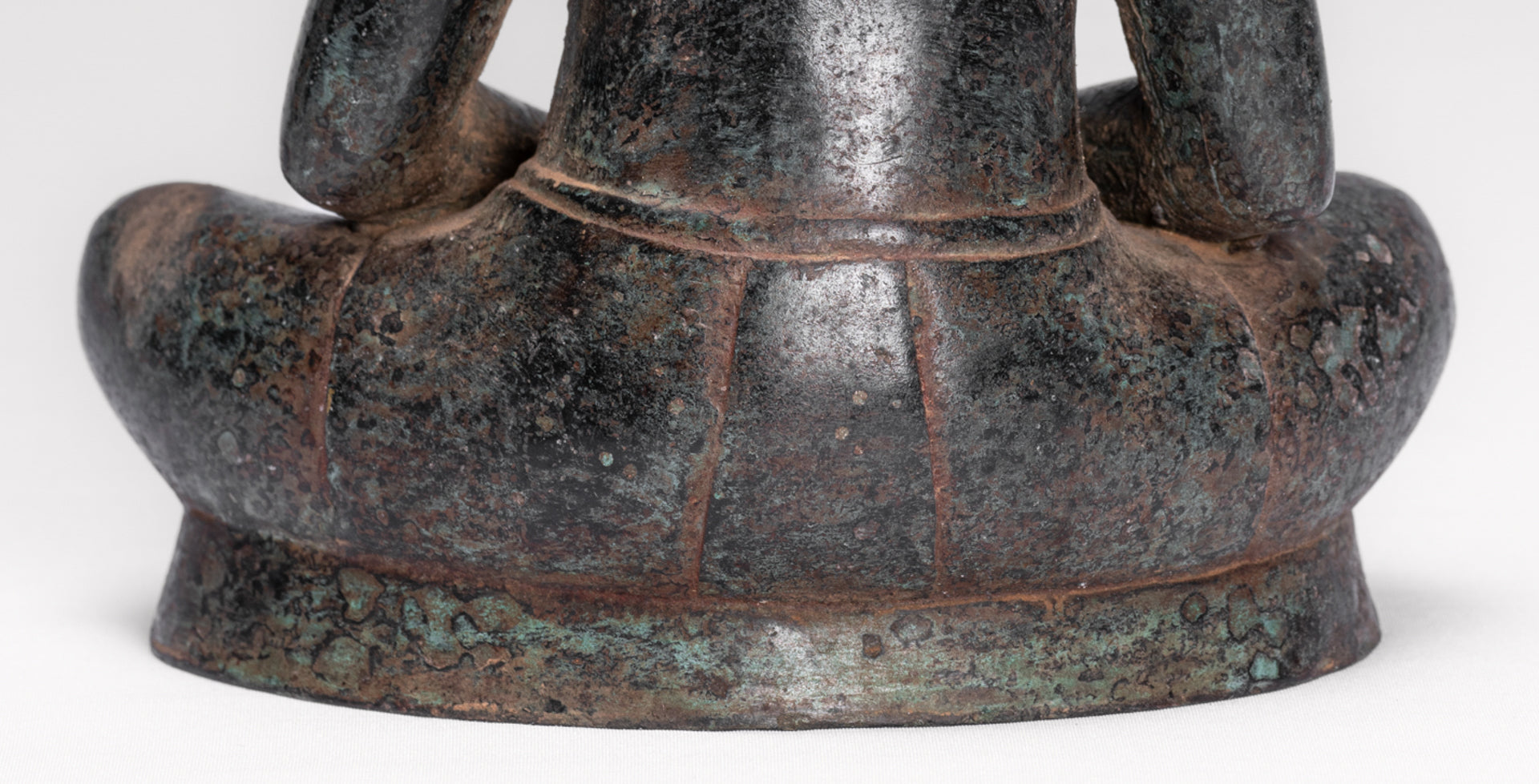 Antique Khmer Style Seated Bronze Meditation Jayavarman VII Statue - 18cm/7"