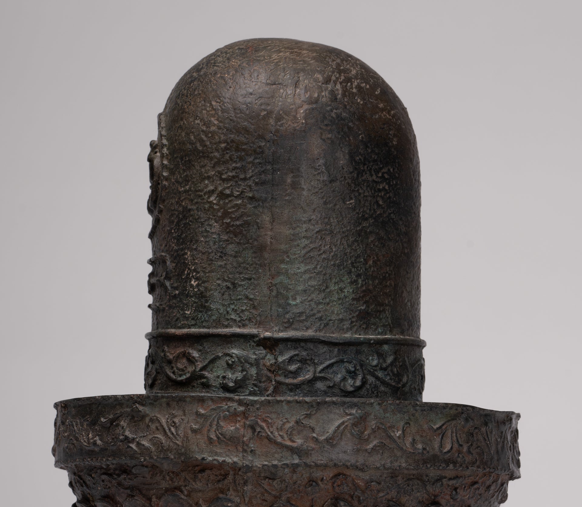 Linga - Antique Indian Style South Asia Bronze Shiva Linga / Lingnum & Yoni - 27cm/11"