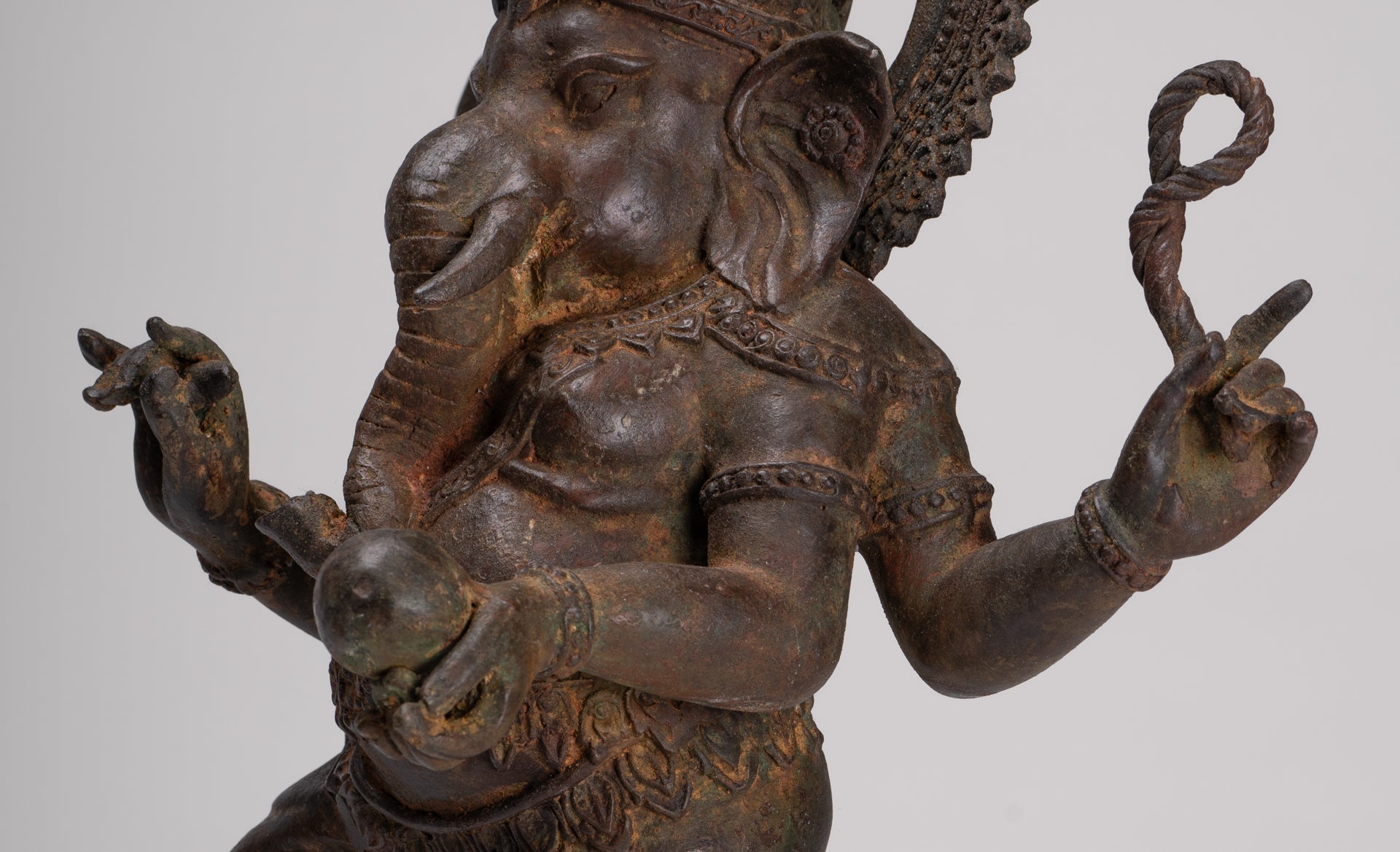 Ganesh - Antique Chola Style Bronze Dancing Ganesha Statue w/Mouse - 46cm/18"