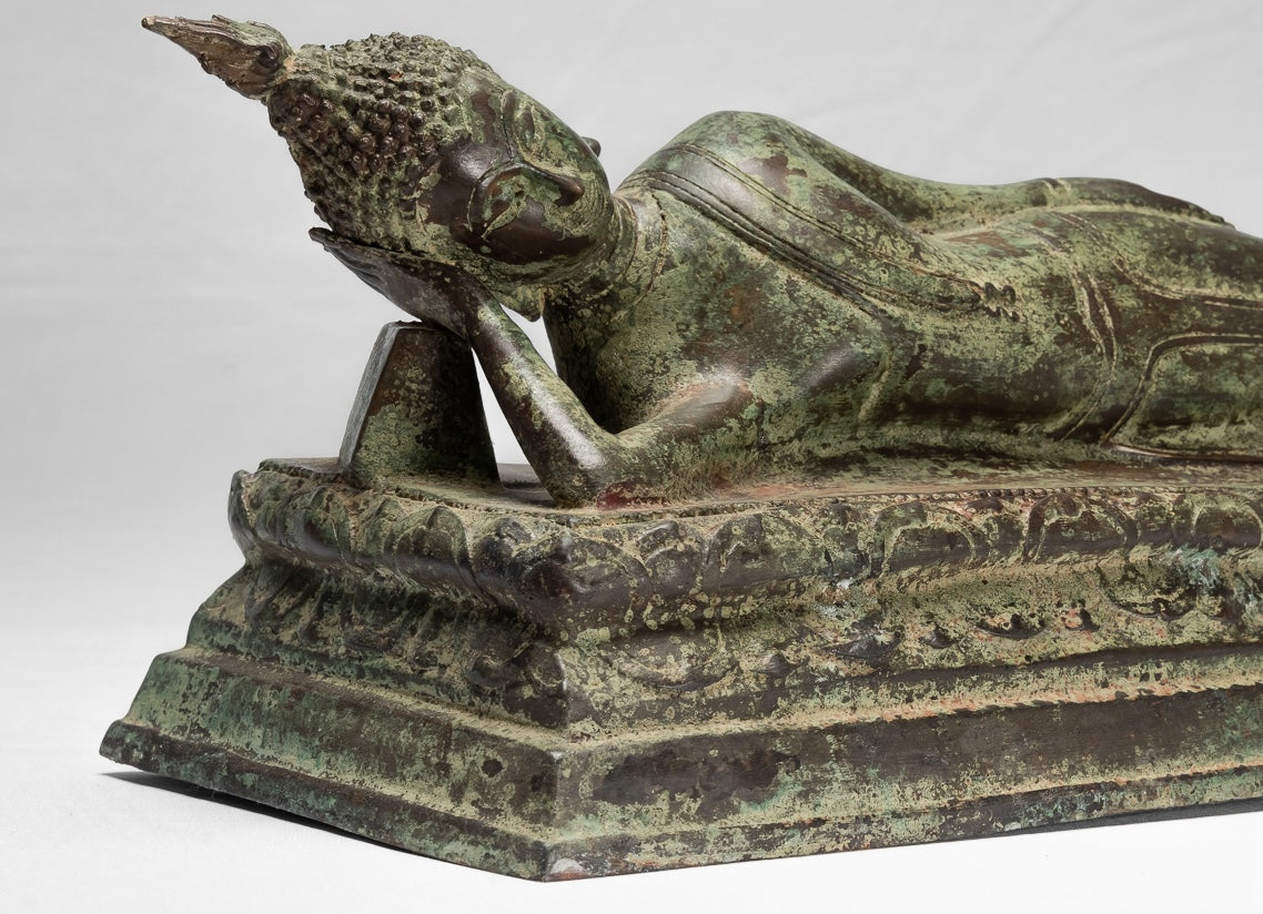 Buddha Statue - Antique Thai Style Bronze Sukhothai Reclining Nirvana Buddha Statue - 54cm/22"
