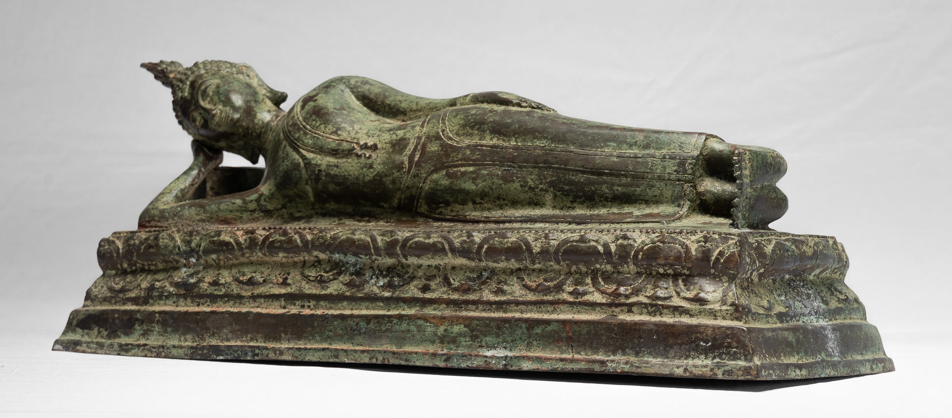 Buddha Statue - Antique Thai Style Bronze Sukhothai Reclining Nirvana Buddha Statue - 54cm/22"