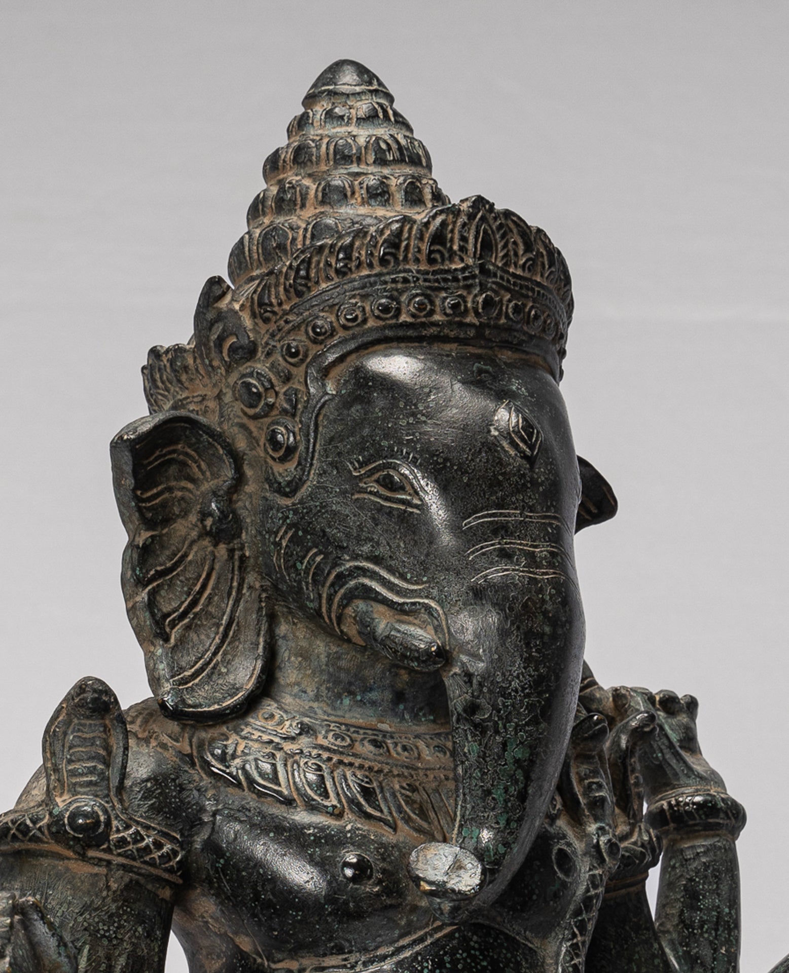 Ganesha Statue - Antique Khmer Style Bayon 8 Arm Ganesh Statue - 34cm/14"