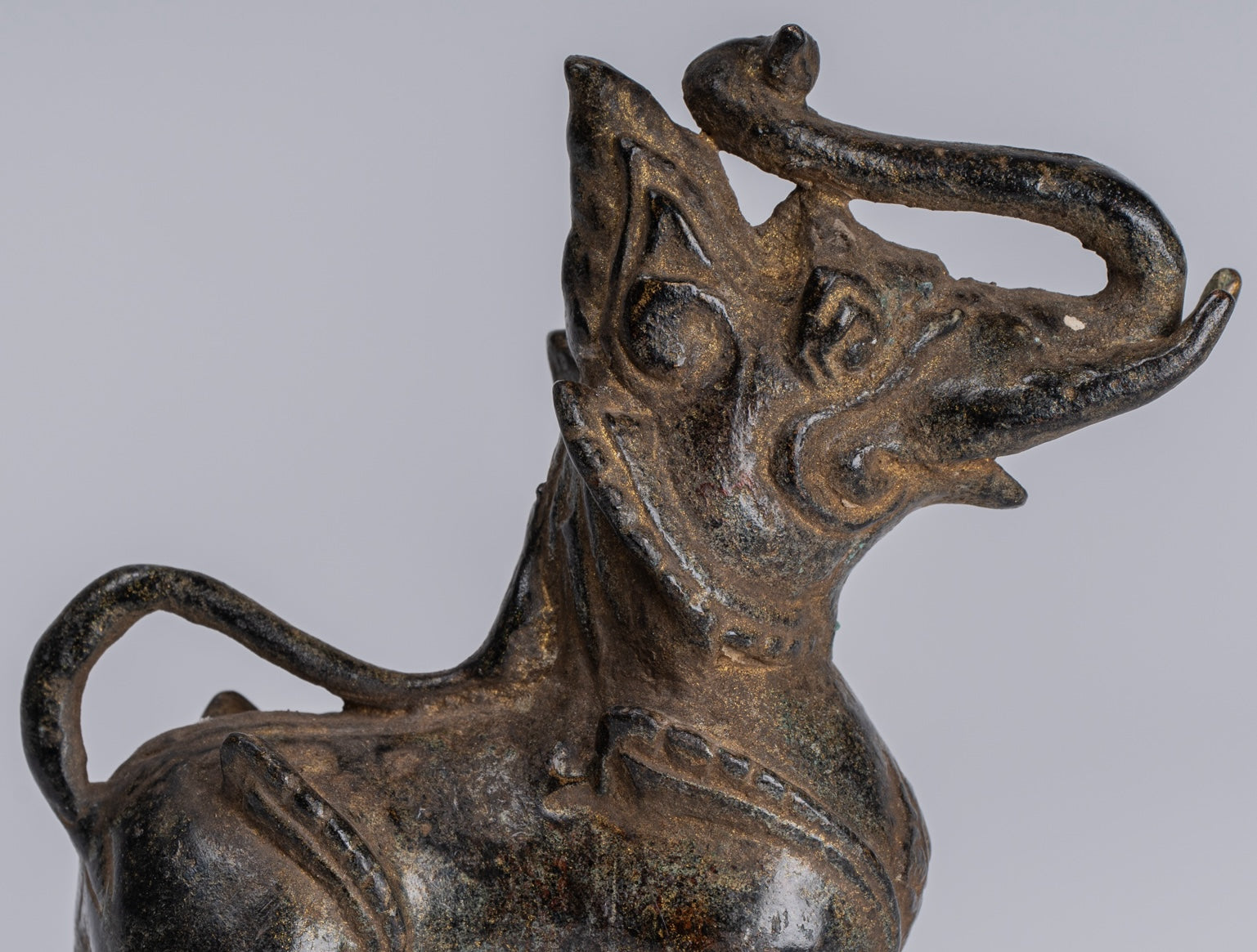 Bronzo di bronzo bronico antico Bronzo in piedi Chinthe Guardian Temple Lion - 11,5 cm/5 "