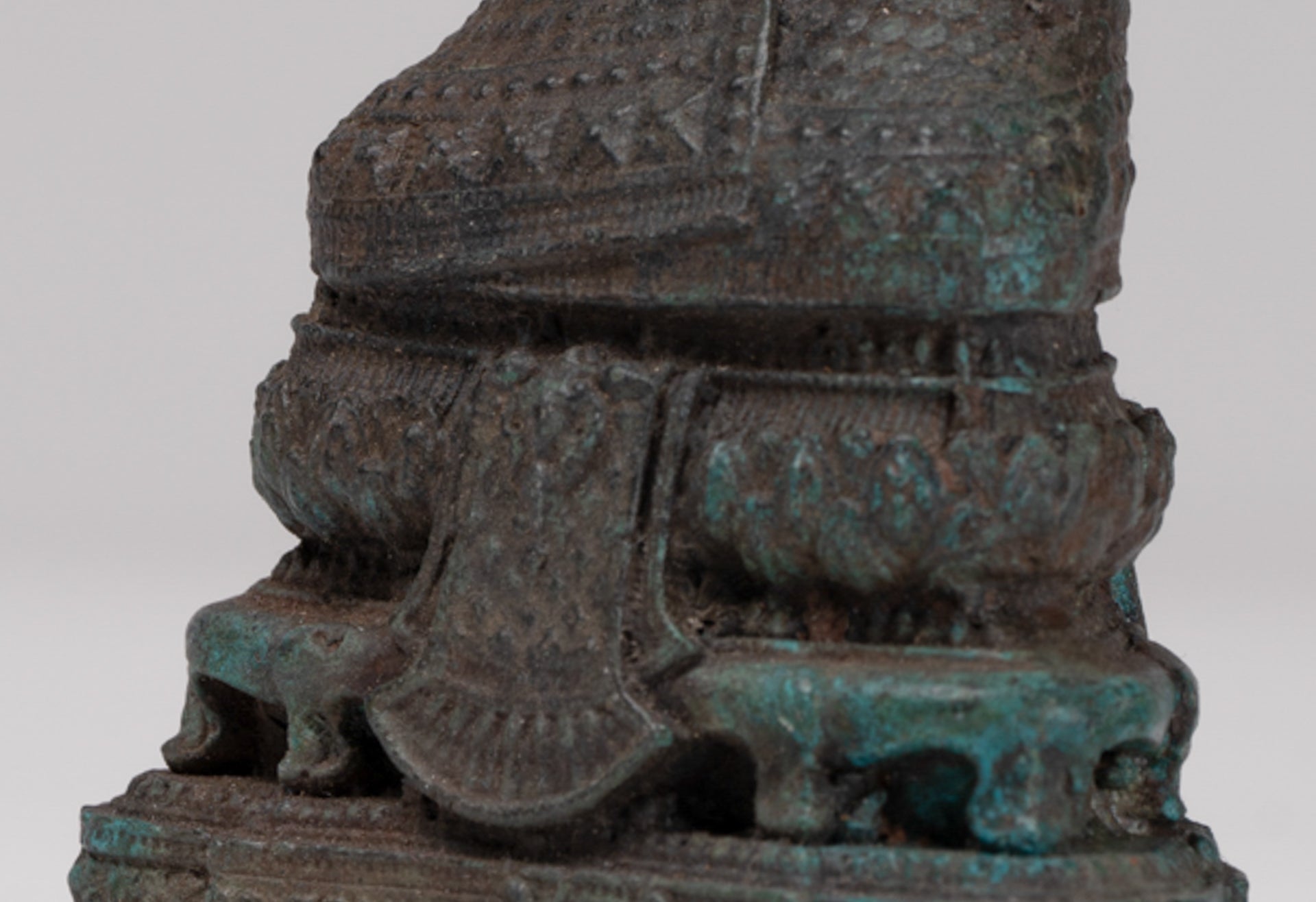 Buddha Sculpture - Antique Thai Style Bronze Seated Meditation Winter Buddha Statue - 12.5cm/5"
