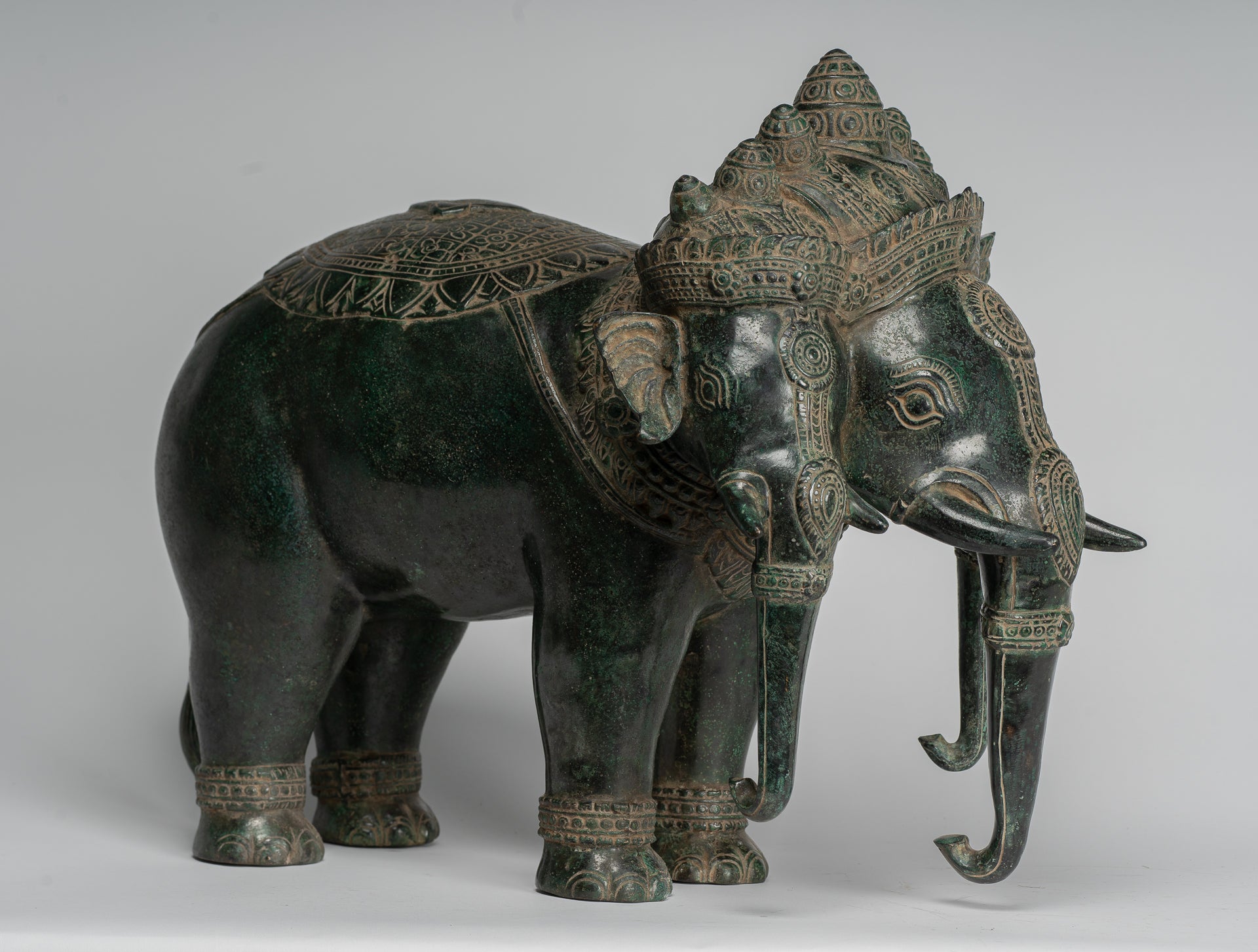 Estatua de Airavata o Elephant de Estilo Antiguo de Estilo JMER - 44cm/18 "de altura