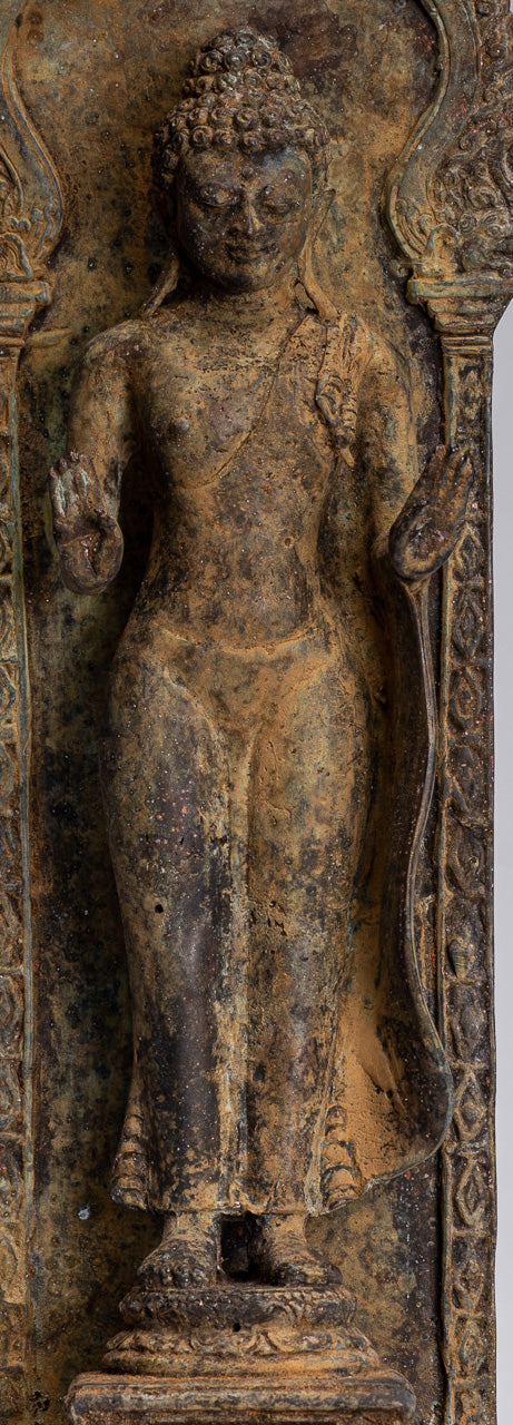 Statue de Bouddha – Bouddha de protection javanais debout en bronze de style indonésien antique – 37 cm/15"