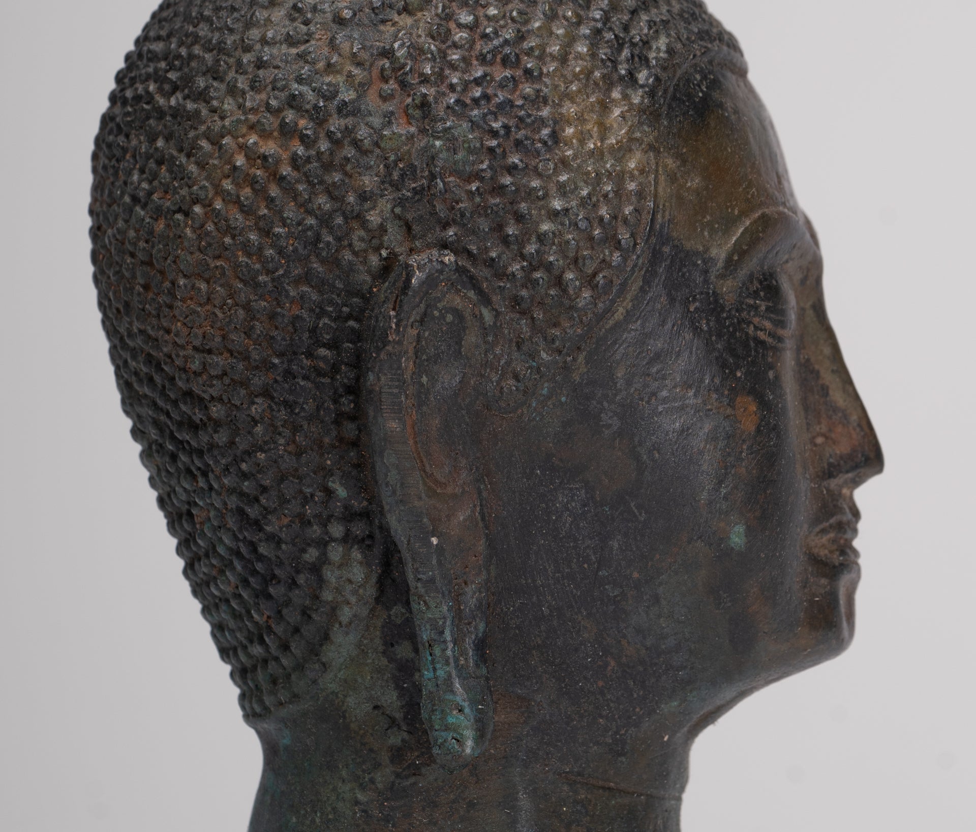 Buddha Head - Antique Thai Style Sukhothai Mounted Bronze Buddha Head - 22.5cm/9"