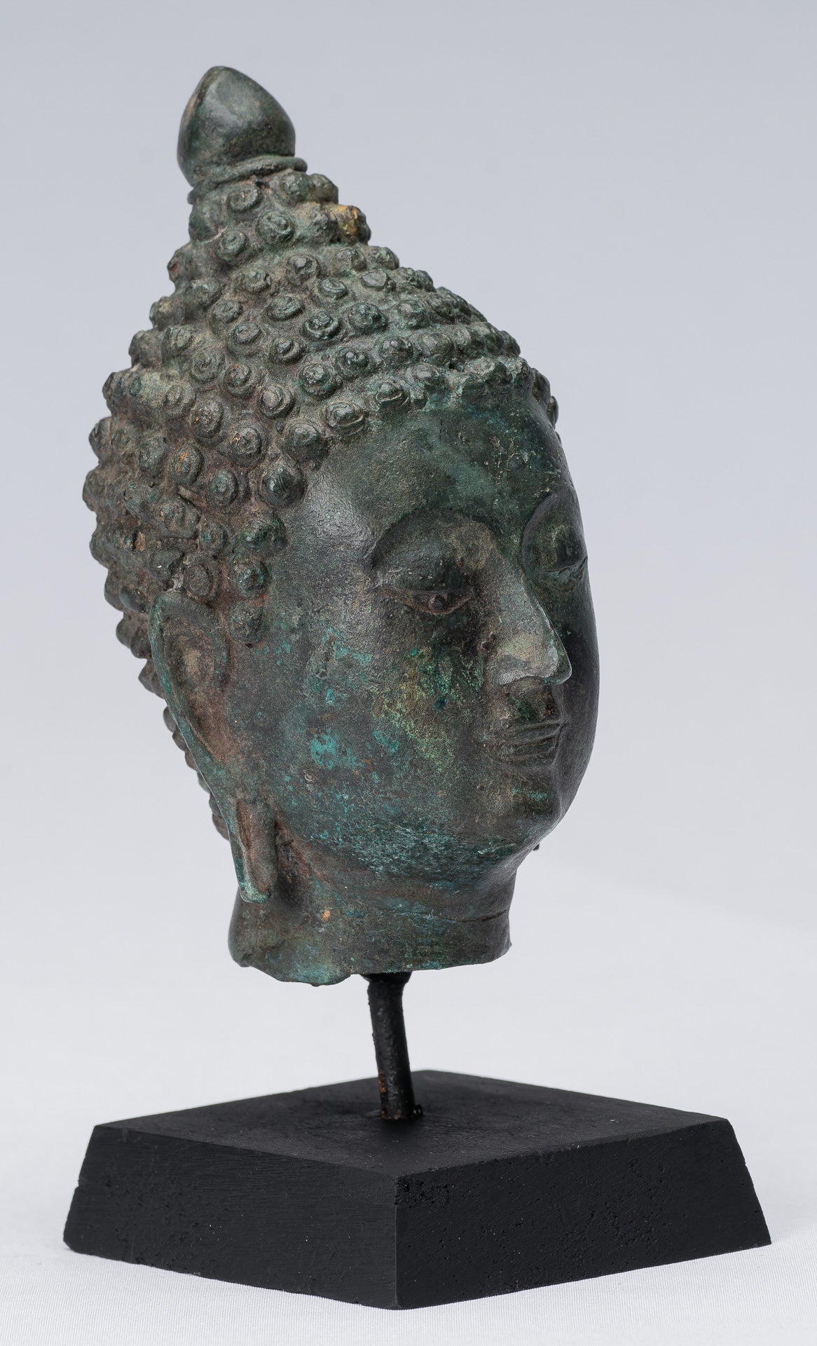 Buddha Head - Antique Thai Style Chiang Saen Mounted Bronze Buddha Head - 18cm/7"