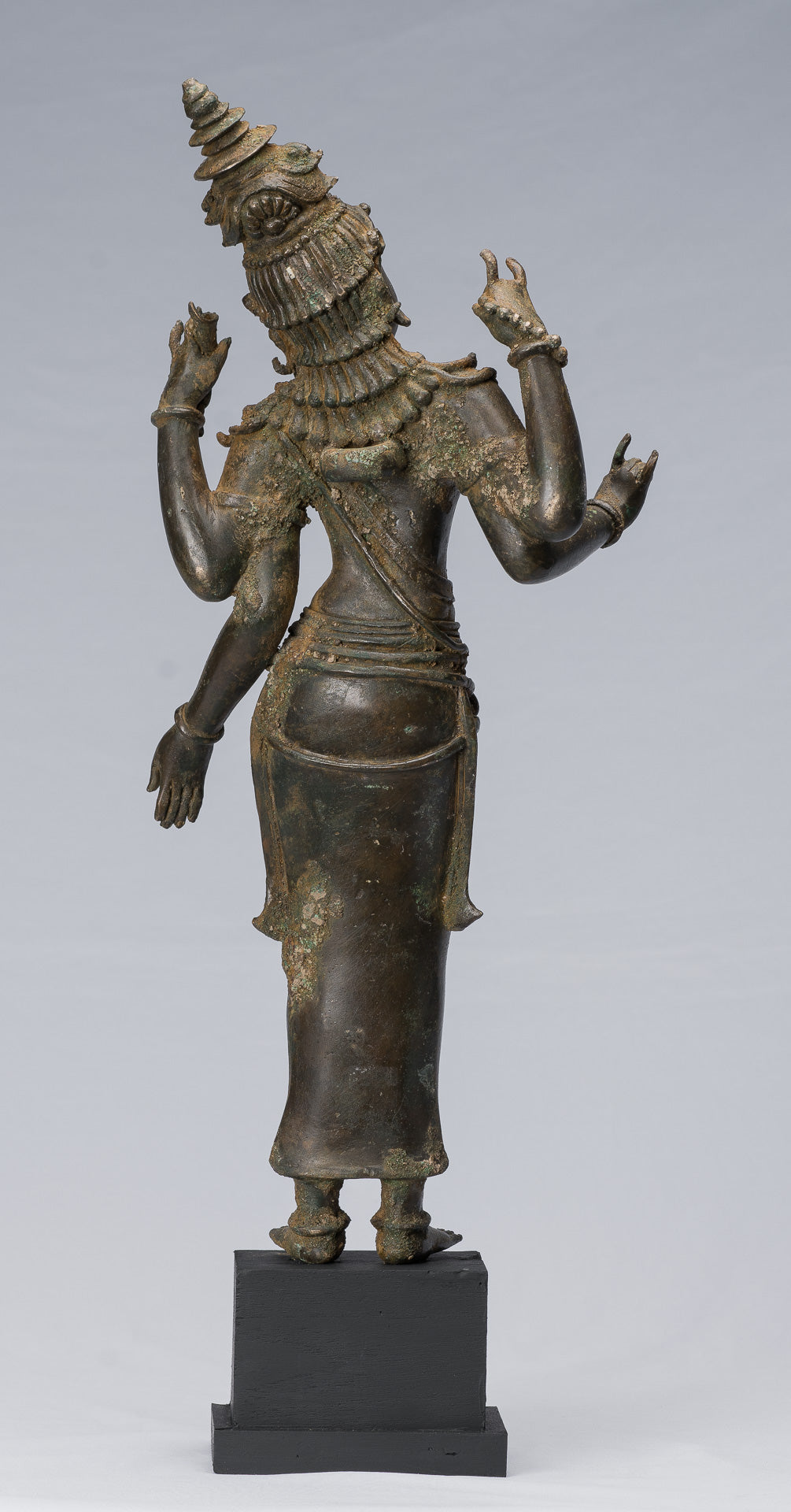 Tara-Statue – antike Majapahit-Statue aus Bronze, Devi-Tara-Statue im Java-Stil – 56 cm.