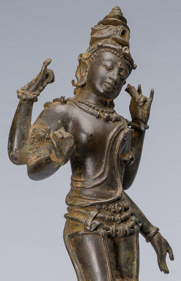 Tara-Statue – antike Majapahit-Statue aus Bronze, Devi-Tara-Statue im Java-Stil – 56 cm.