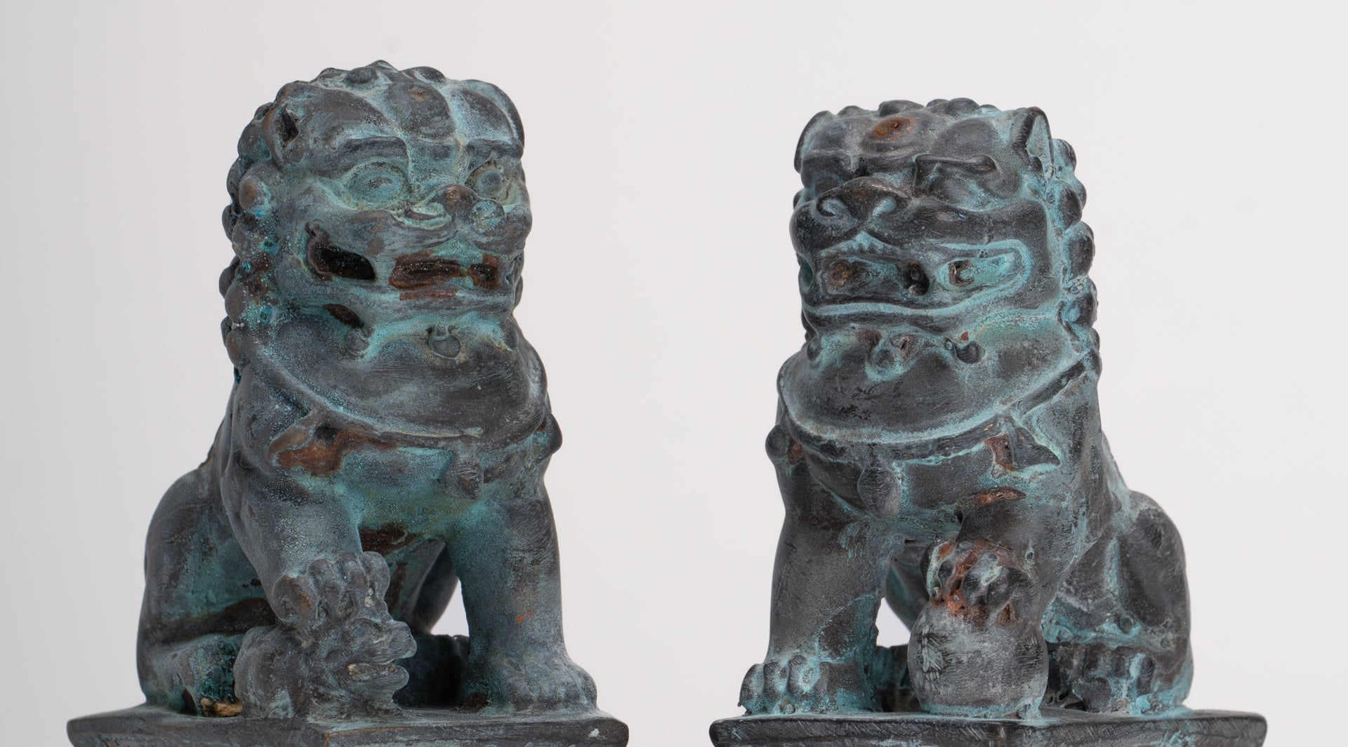 Antique Chinese Style Temple Guardian Lions Shishi Lions Foo Dogs Imperial Lions (Pair) - 10.5cm/4"