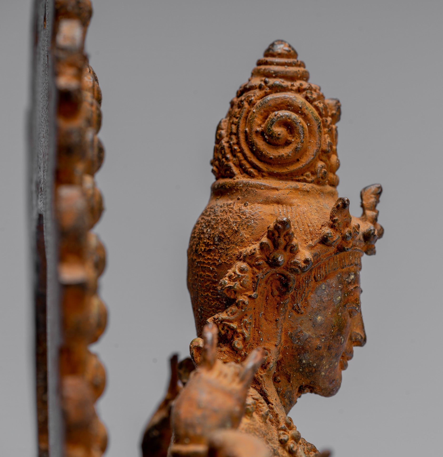 Estatua de Bodhisattva - Estatua de Bodhisattva de estilo indonesio antiguo indonesio - 28 cm/11 "