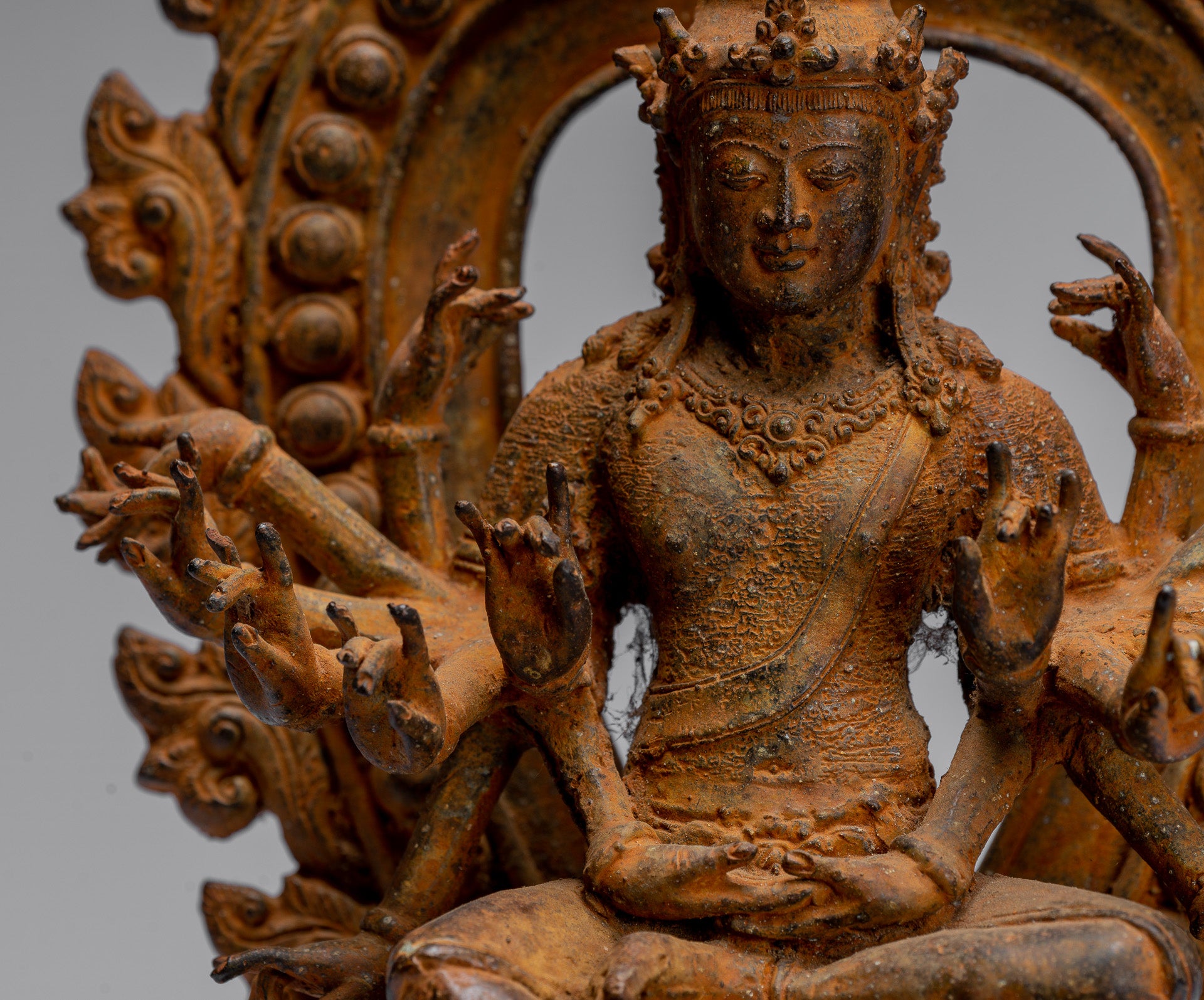 Estatua de Bodhisattva - Estatua de Bodhisattva de estilo indonesio antiguo indonesio - 28 cm/11 "