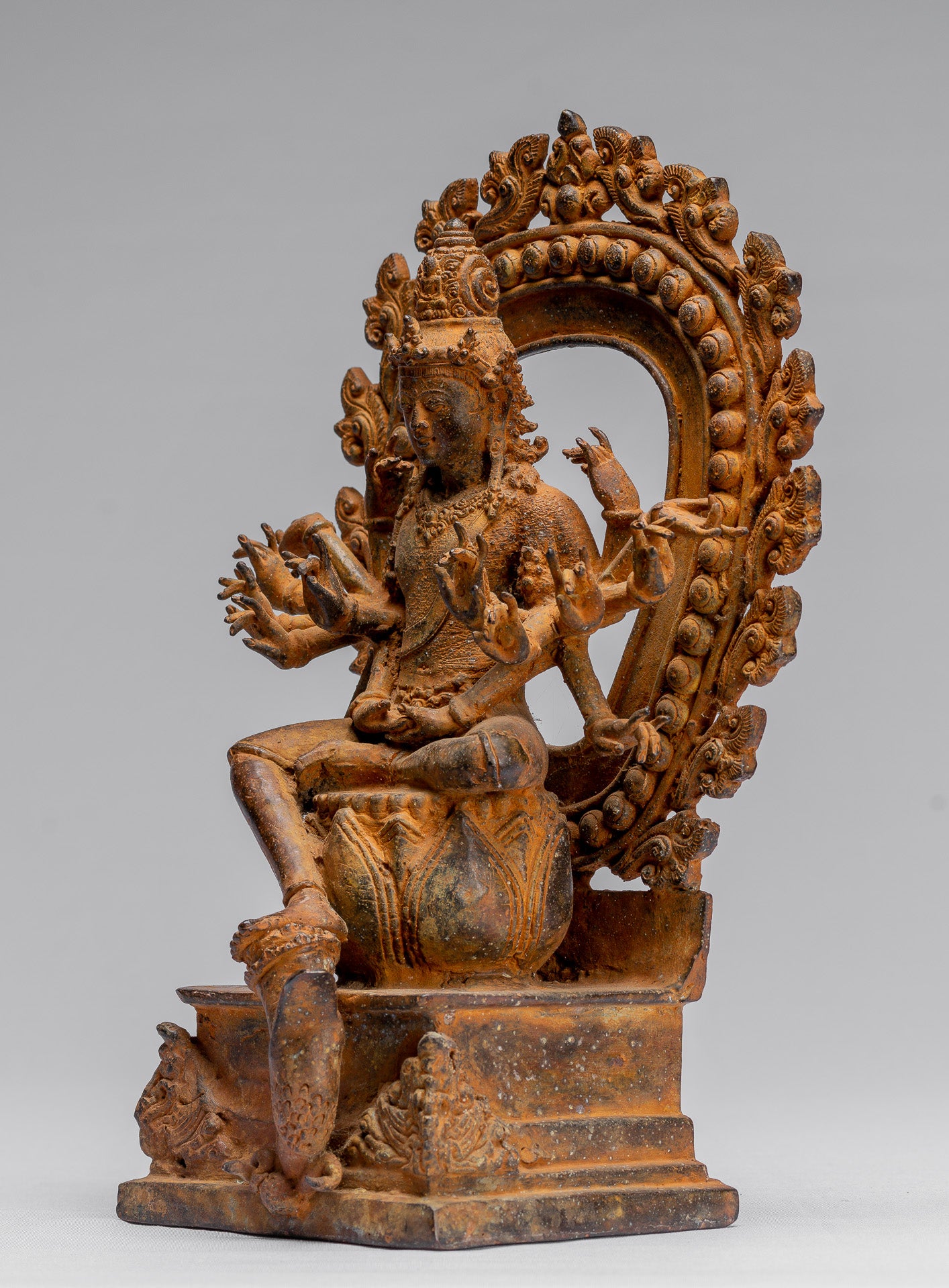 Estatua de Bodhisattva - Estatua de Bodhisattva de estilo indonesio antiguo indonesio - 28 cm/11 "