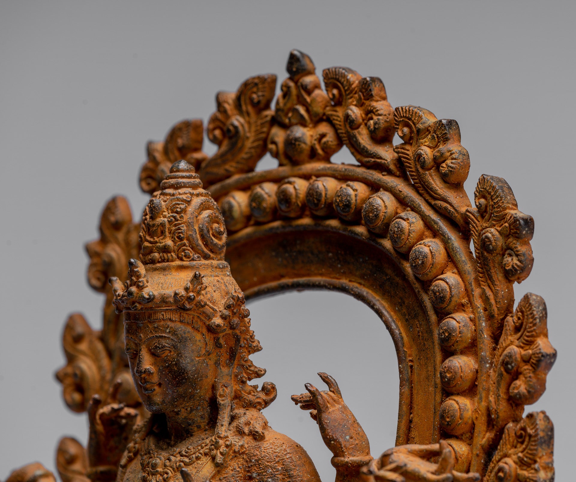 Estatua de Bodhisattva - Estatua de Bodhisattva de estilo indonesio antiguo indonesio - 28 cm/11 "