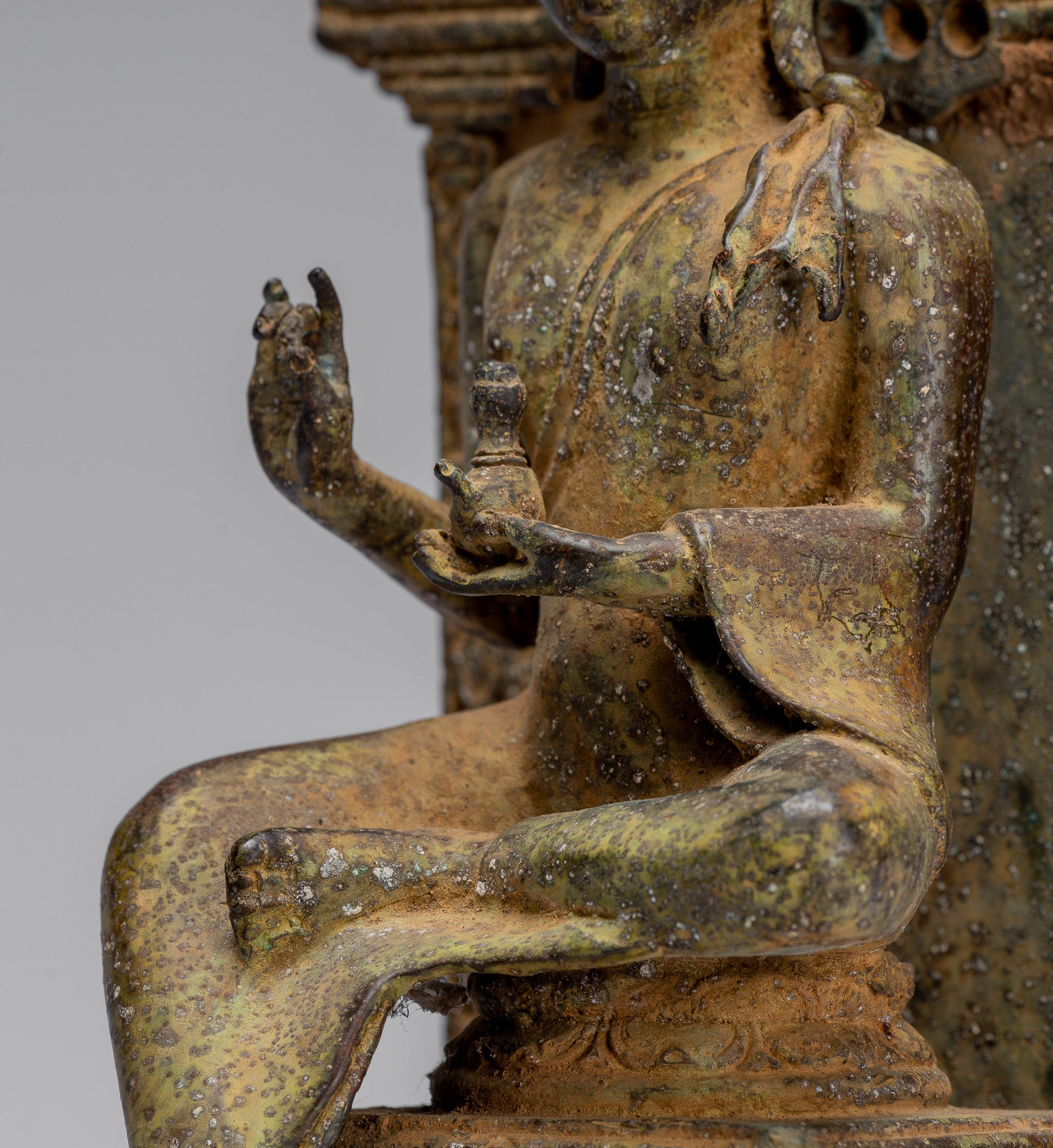 Statue de Bouddha – Bouddha d'enseignement javanais en bronze assis de style indonésien antique – 27 cm