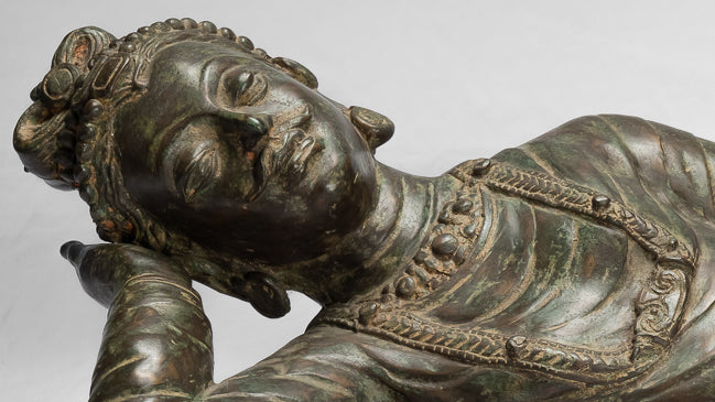 Antique in stile indiano Gandhara Bronzo Reclining Vishnu Statua - 95 cm/38 "Long