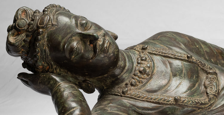Antique in stile indiano Gandhara Bronzo Reclining Vishnu Statua - 95 cm/38 "Long