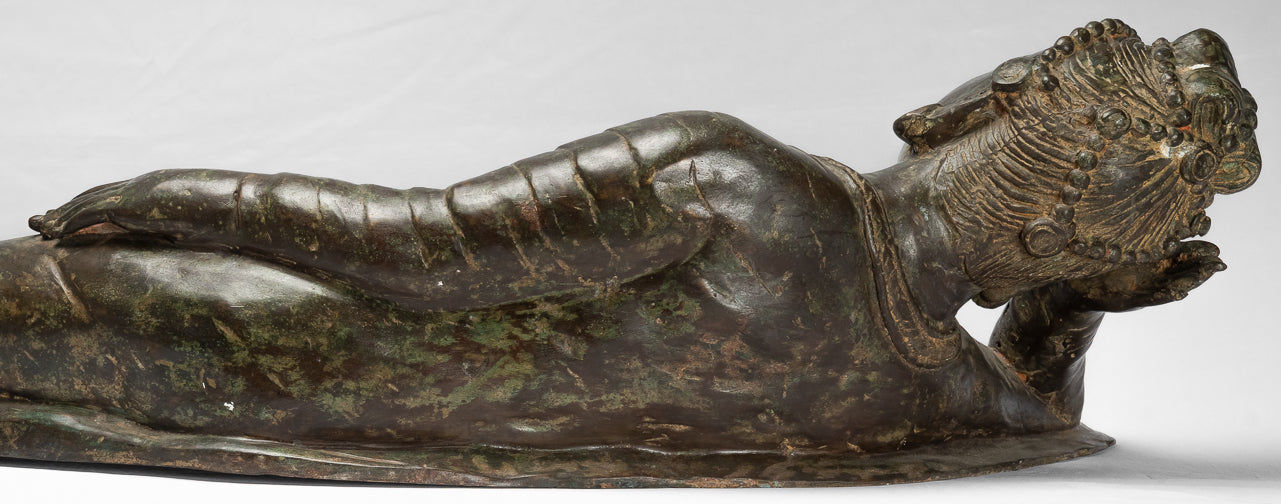 Antique in stile indiano Gandhara Bronzo Reclining Vishnu Statua - 95 cm/38 "Long
