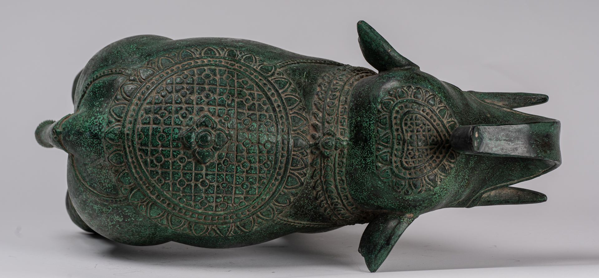 Antique Khmer Style Bronze in piedi statua di elefante - 38 cm/15 "di altezza