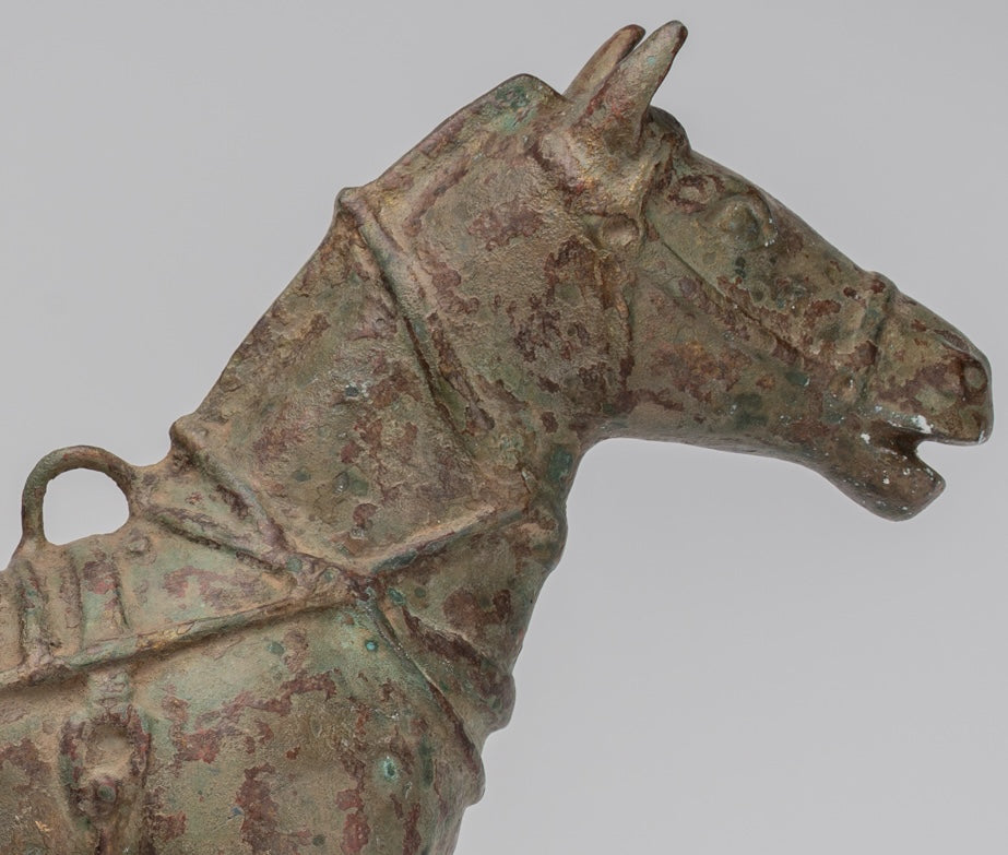 Estatua de caballos - Caballo de bronce de pie de estilo chino antiguo - 39 cm/16 "de alto