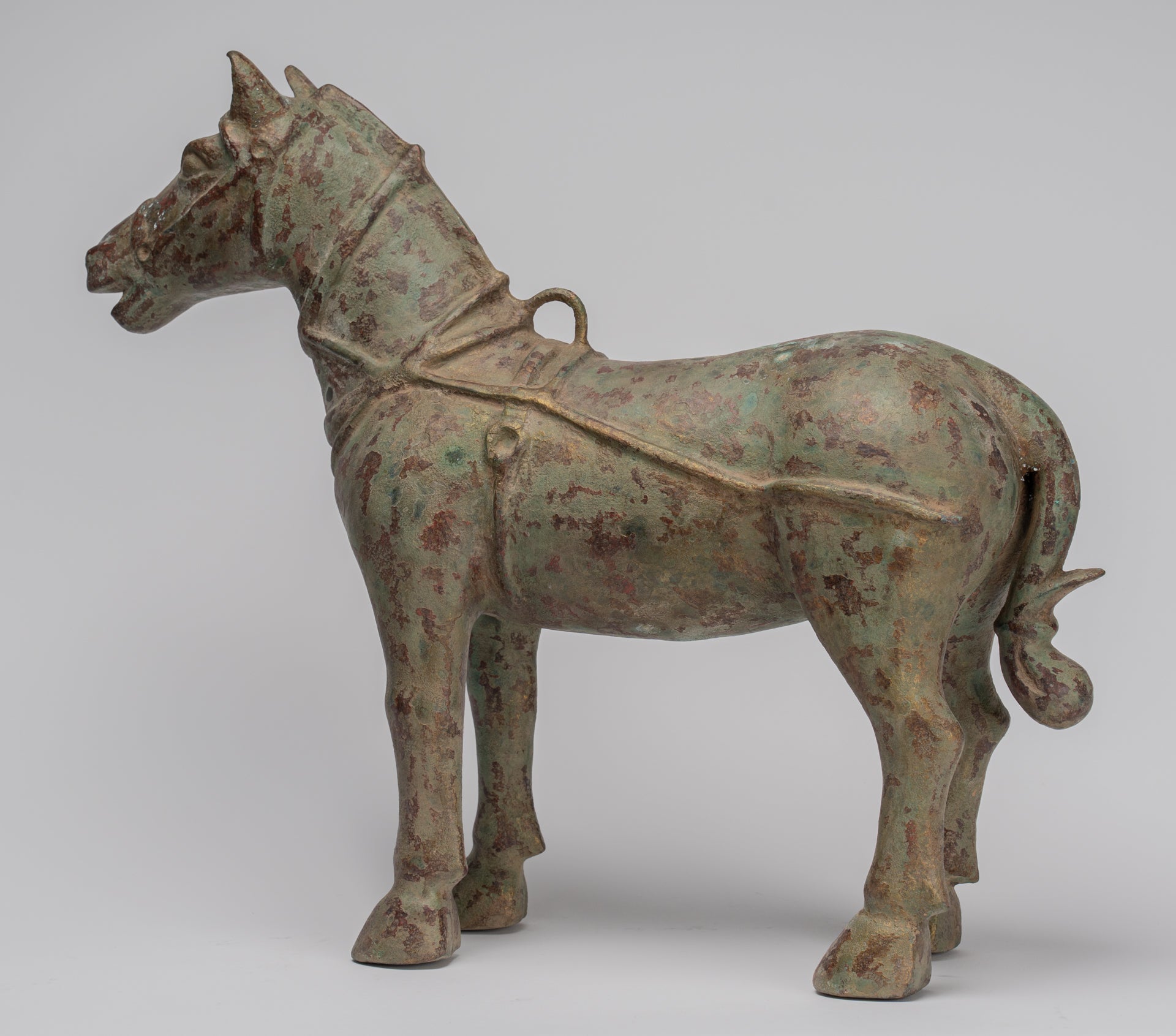 Estatua de caballos - Caballo de bronce de pie de estilo chino antiguo - 39 cm/16 "de alto