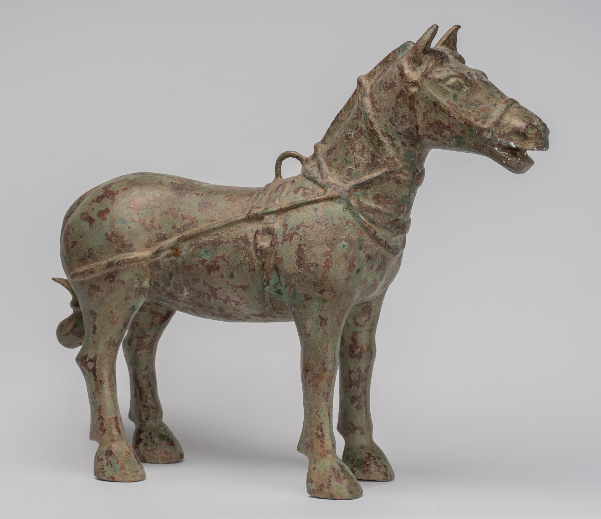 Estatua de caballos - Caballo de bronce de pie de estilo chino antiguo - 39 cm/16 "de alto