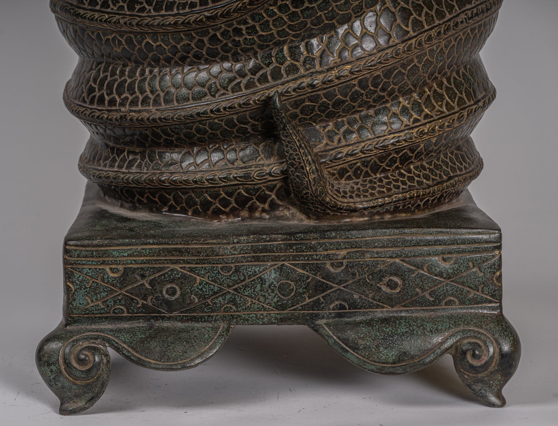 Estatua de Buda - Estilo de bayón antiguo Khmer Meditación Naga Naga Buddha - 114cm/46 "