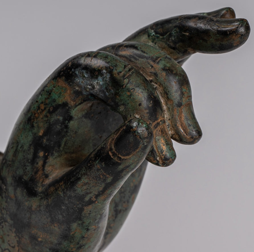 Mano de enseñanza de bronce de estilo tailandés de estilo antigüedades montado - 15 cm/6 "