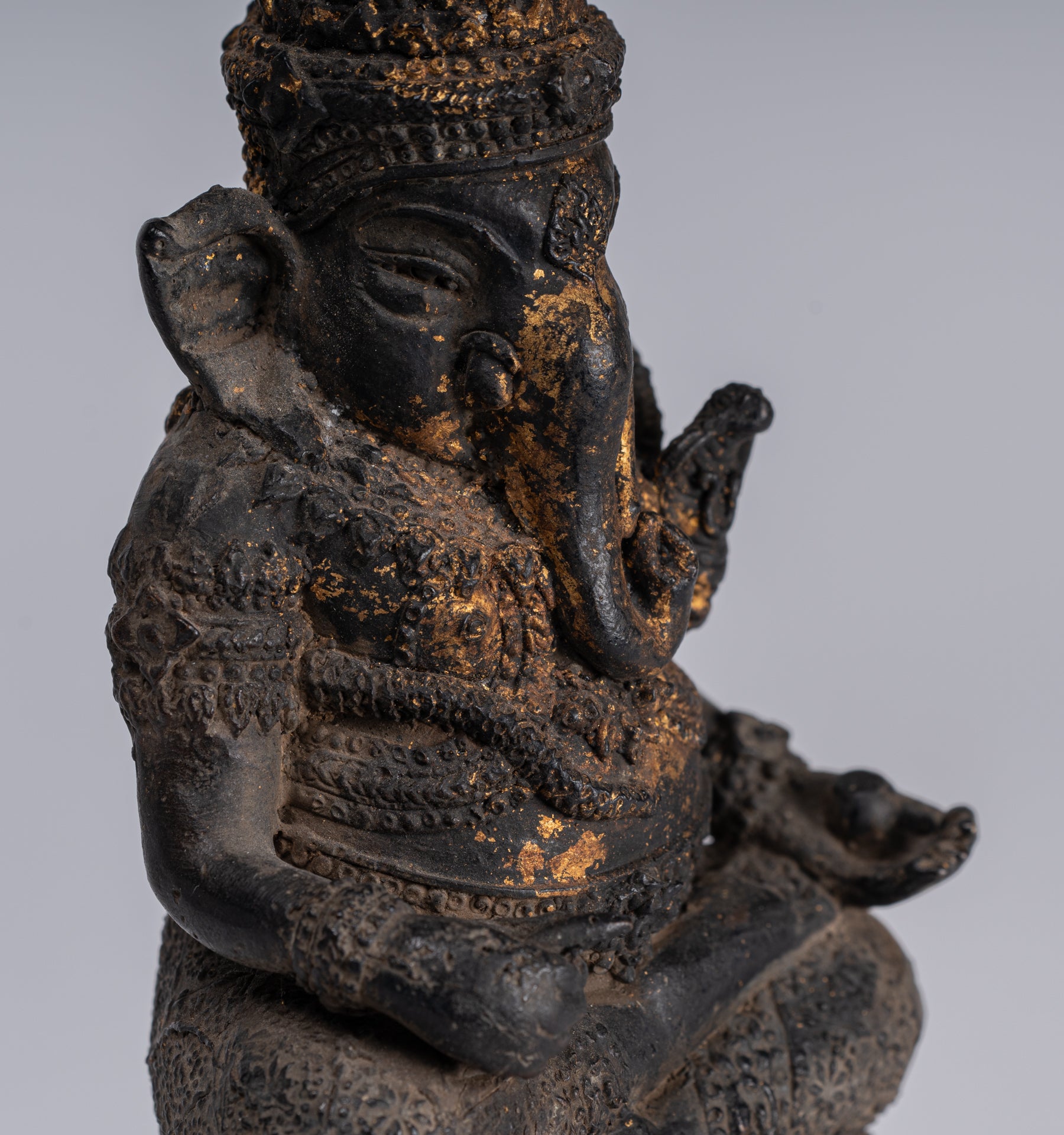 Ganesha Statue - Antique Thai Style Bronze Seated Rattanakosin Ganesha Statue - 19cm/8"