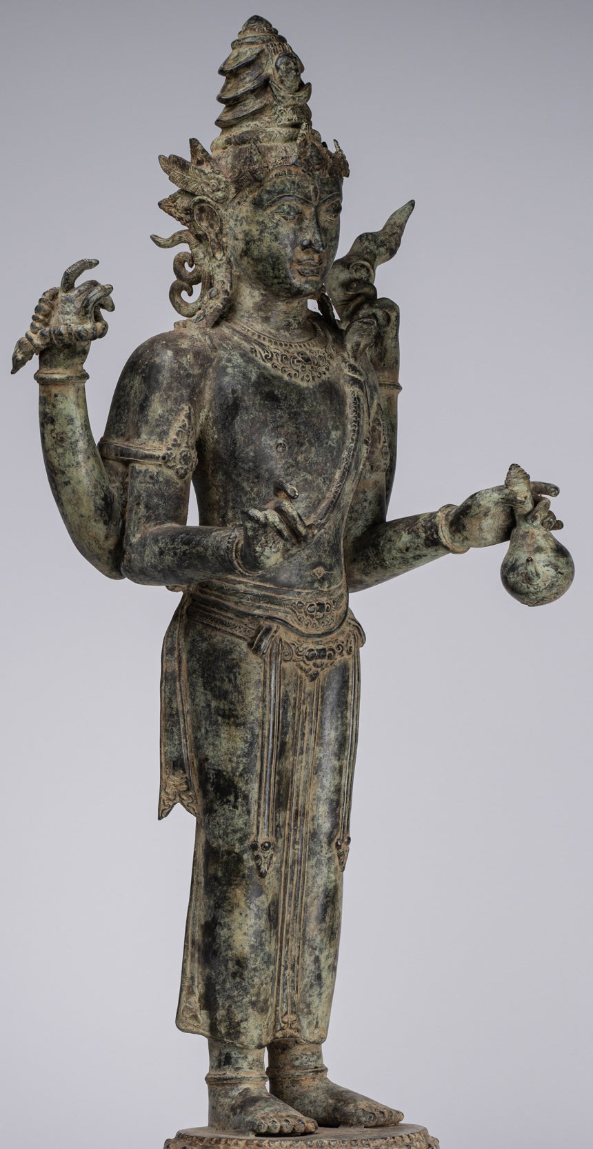 Statua Shiva - Antique in stile indonesiano Bronzo giavanese in piedi statua Shiva a 4 bracci - 82 cm/33 "