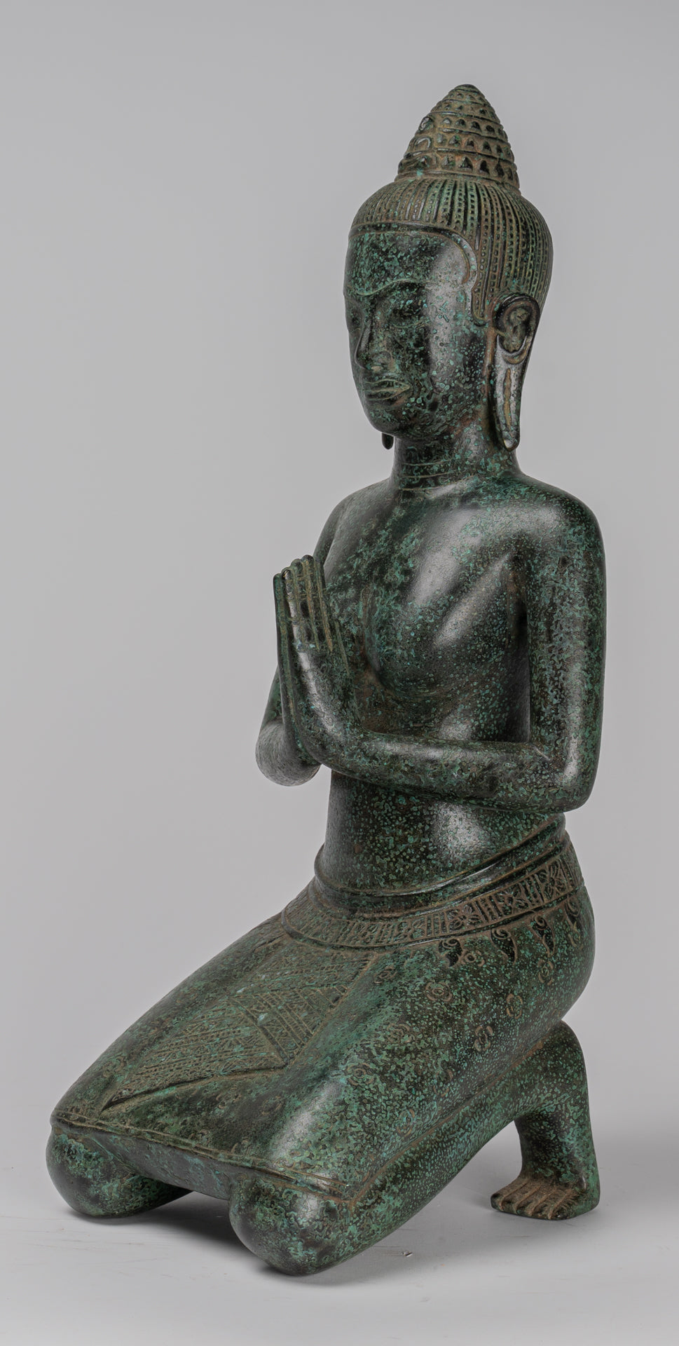 Estatua de la deidad - Estatua / Diosa de estilo jemer de estilo jemer.