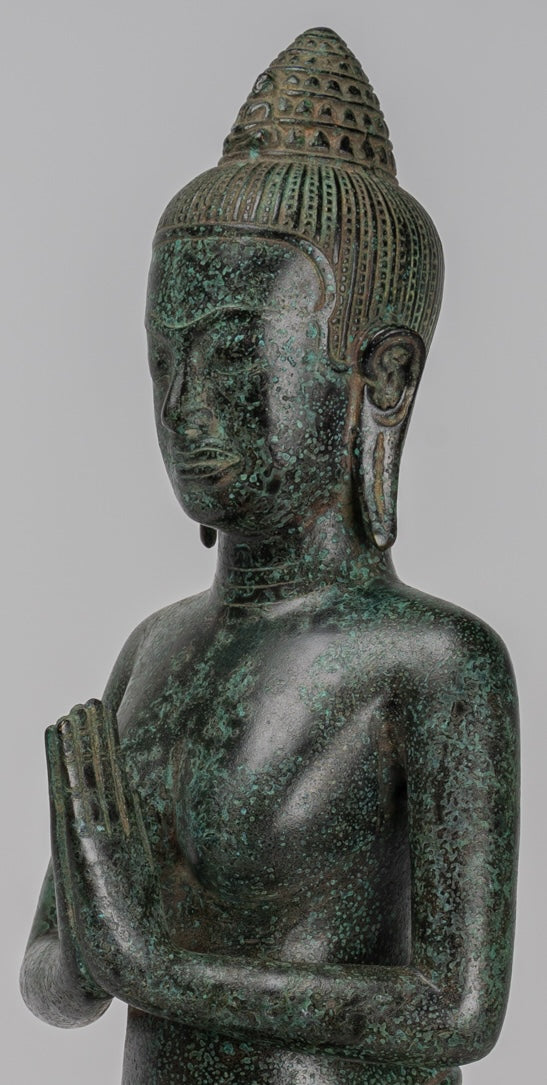 Estatua de la deidad - Estatua / Diosa de estilo jemer de estilo jemer.