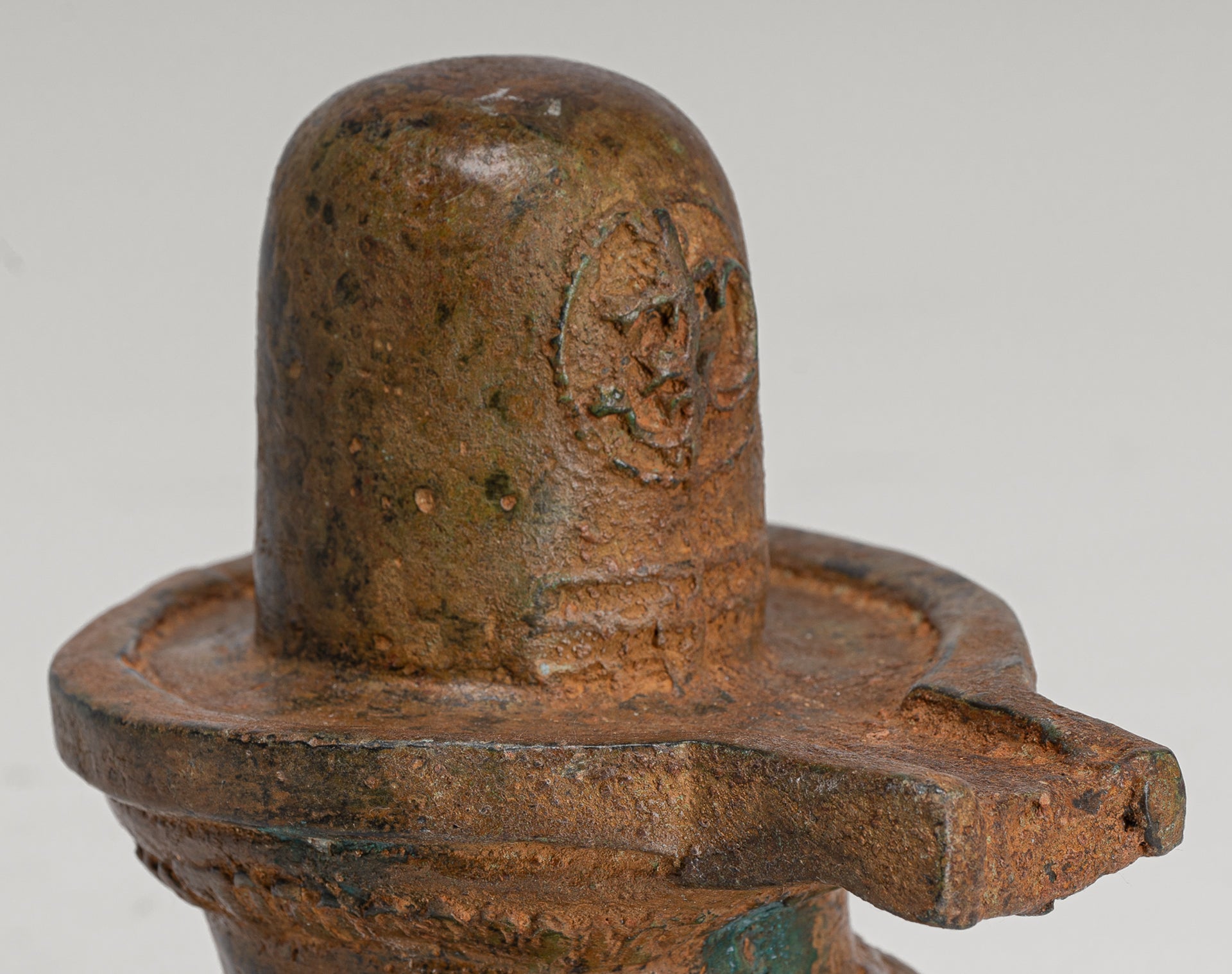 Linga - Antique Indian Style South Asia Bronze Shiva Linga / Lingnum & Yoni - 15cm/6"