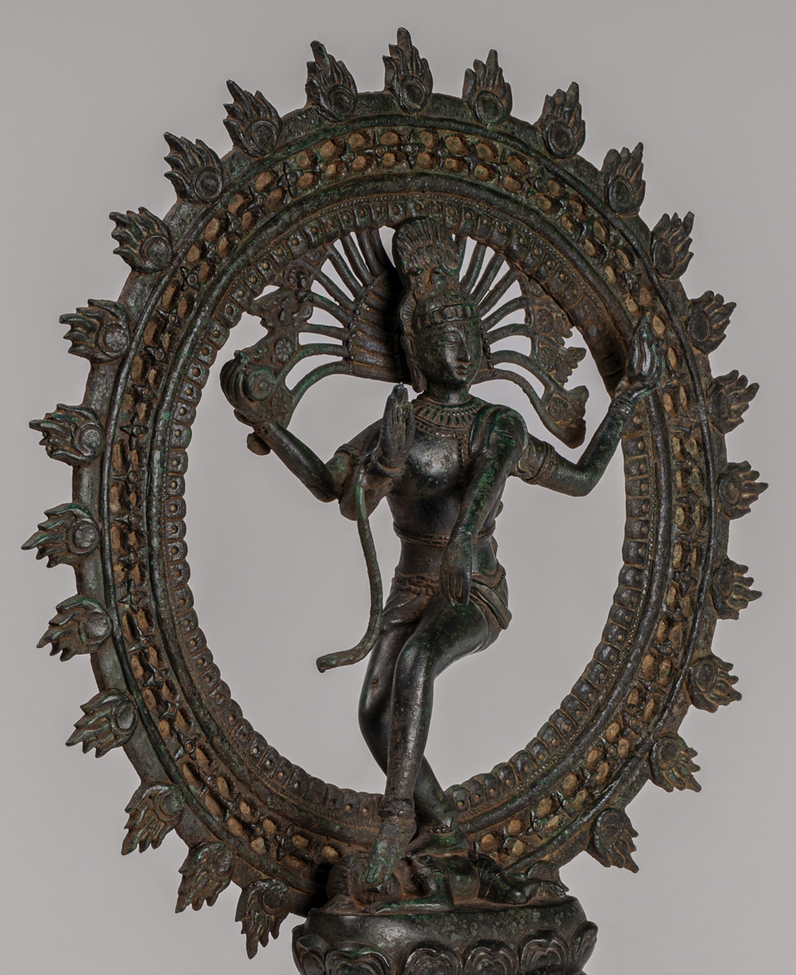 Shiva Statue - Antique Indian Style Bronze Dancing Shiva statue as Lord Nataraja - 42cm(17") Tall