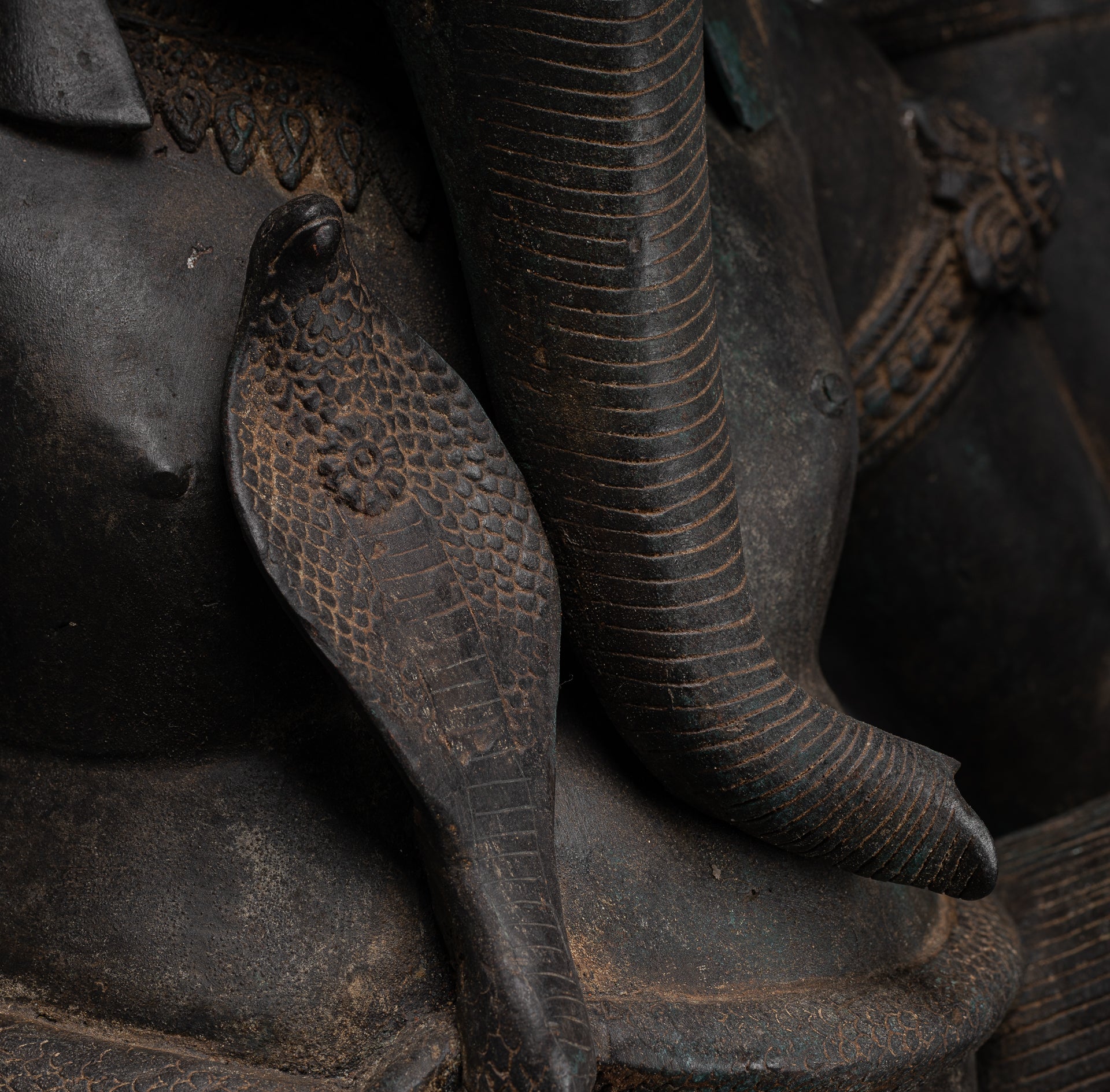 Ganesha Statue - Antique Thai Style Bronze Seated 4-Arm Ganesha Statue - 85cm/34"