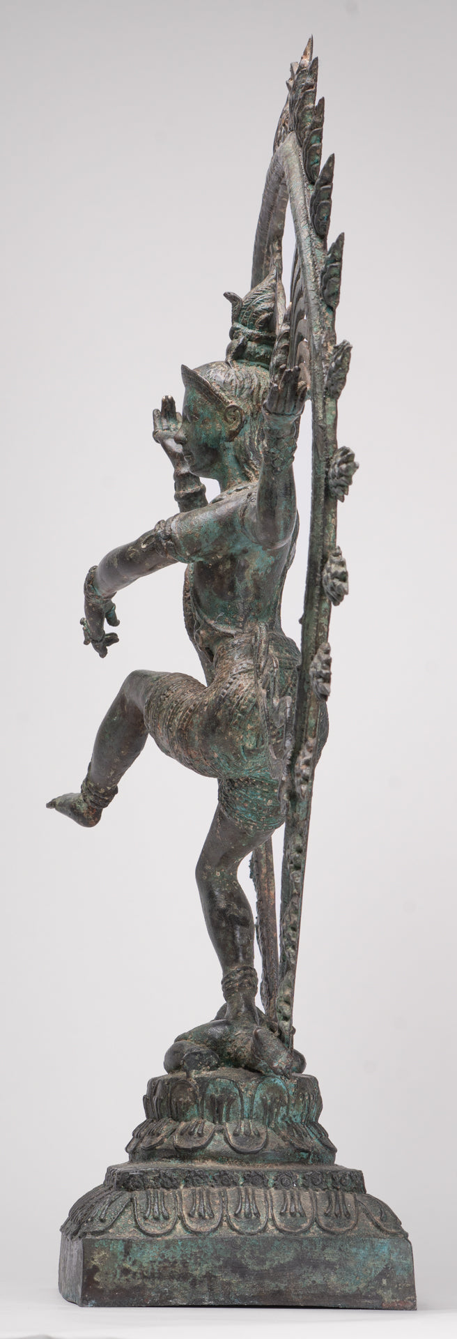 Shiva Statue - Antique Indian Style Bronze Dancing Shiva statue as Lord Nataraja - 66cm(26") Tall