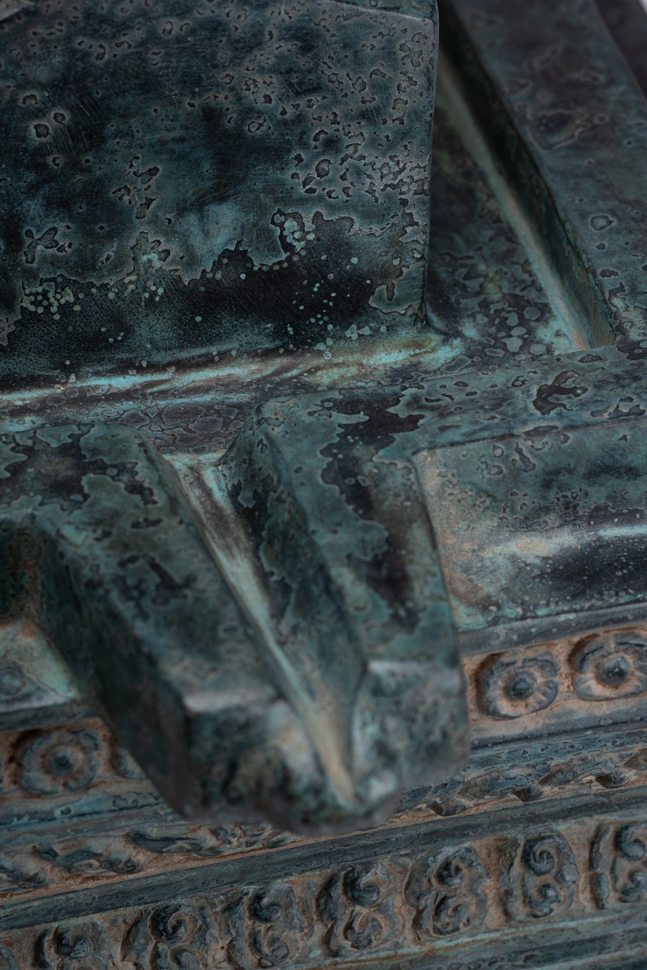 Large Linga Statue - Antique Khmer Style Bronze Linga / Lingnum & Yoni - 53cm/21"