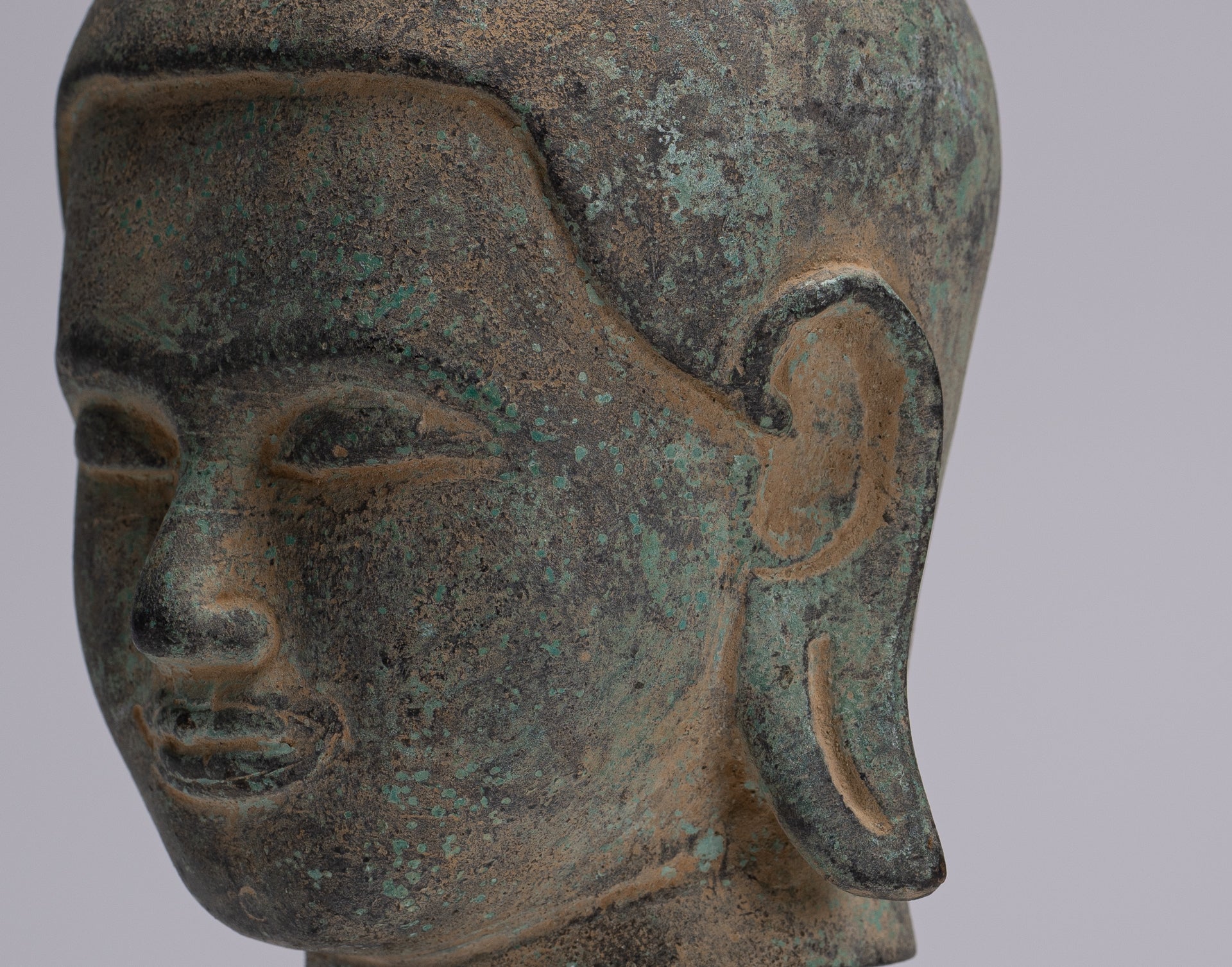 Buddha Statue - Antique Khmer Style Mounted Bronze Phnom Da Buddha Head Statue - 22cm/9"