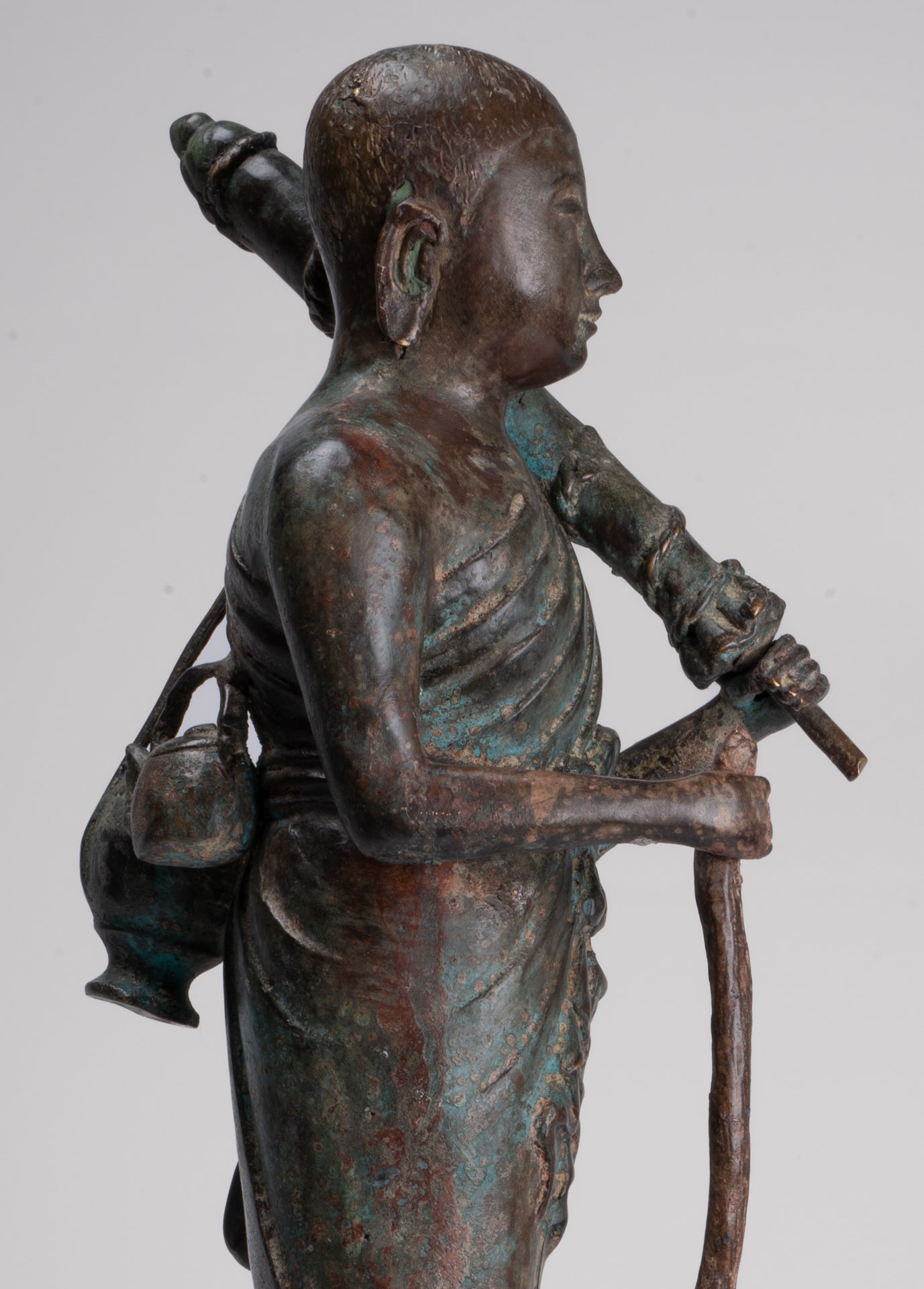 Monje - Antique Thai Style Bronze Dvaravati Sīvali Devotee / Disciple of Buddha Statue - 57cm / 23 "